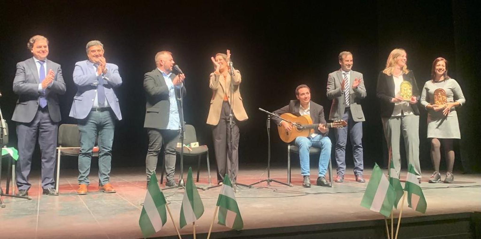 Argentina y Jeromo Segura protagonizan el acto por el Día de la Bandera en Punta Umbría