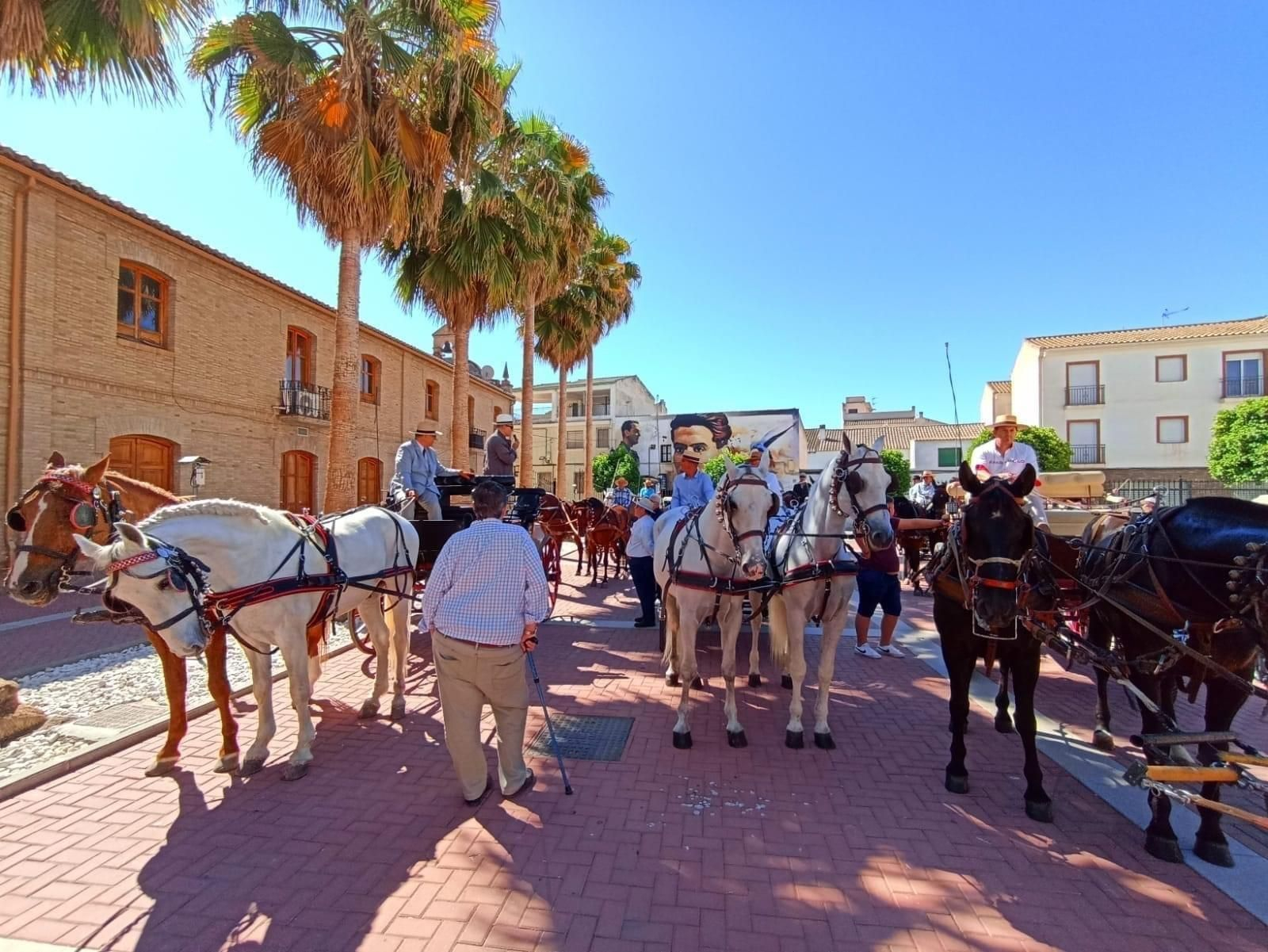 Exposición de carruajes clásicos de caballos en Fuente Vaqueros