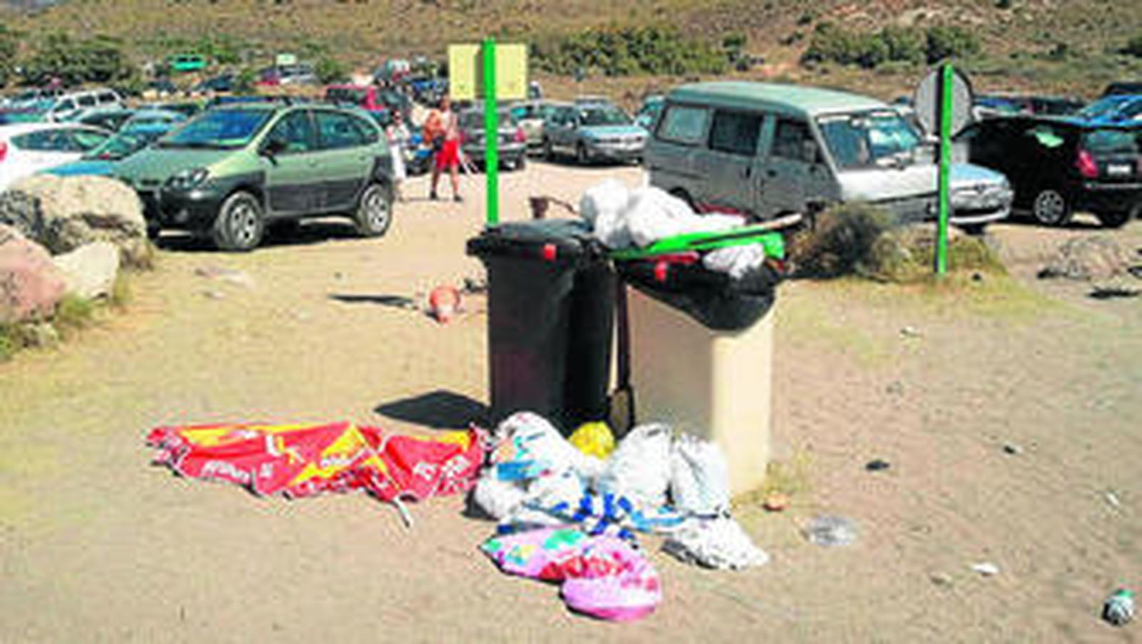 Así se encontraba la entrada de Mónsul el pasado domingo día 5 de septiembre.