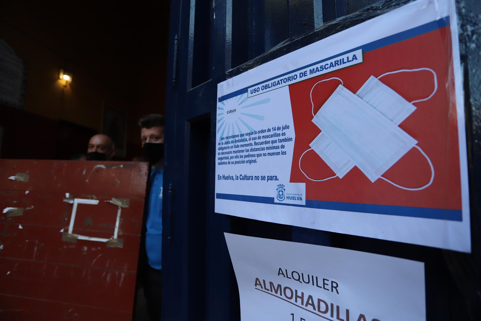 Ambiente taurino del 2 de Agosto en Huelva