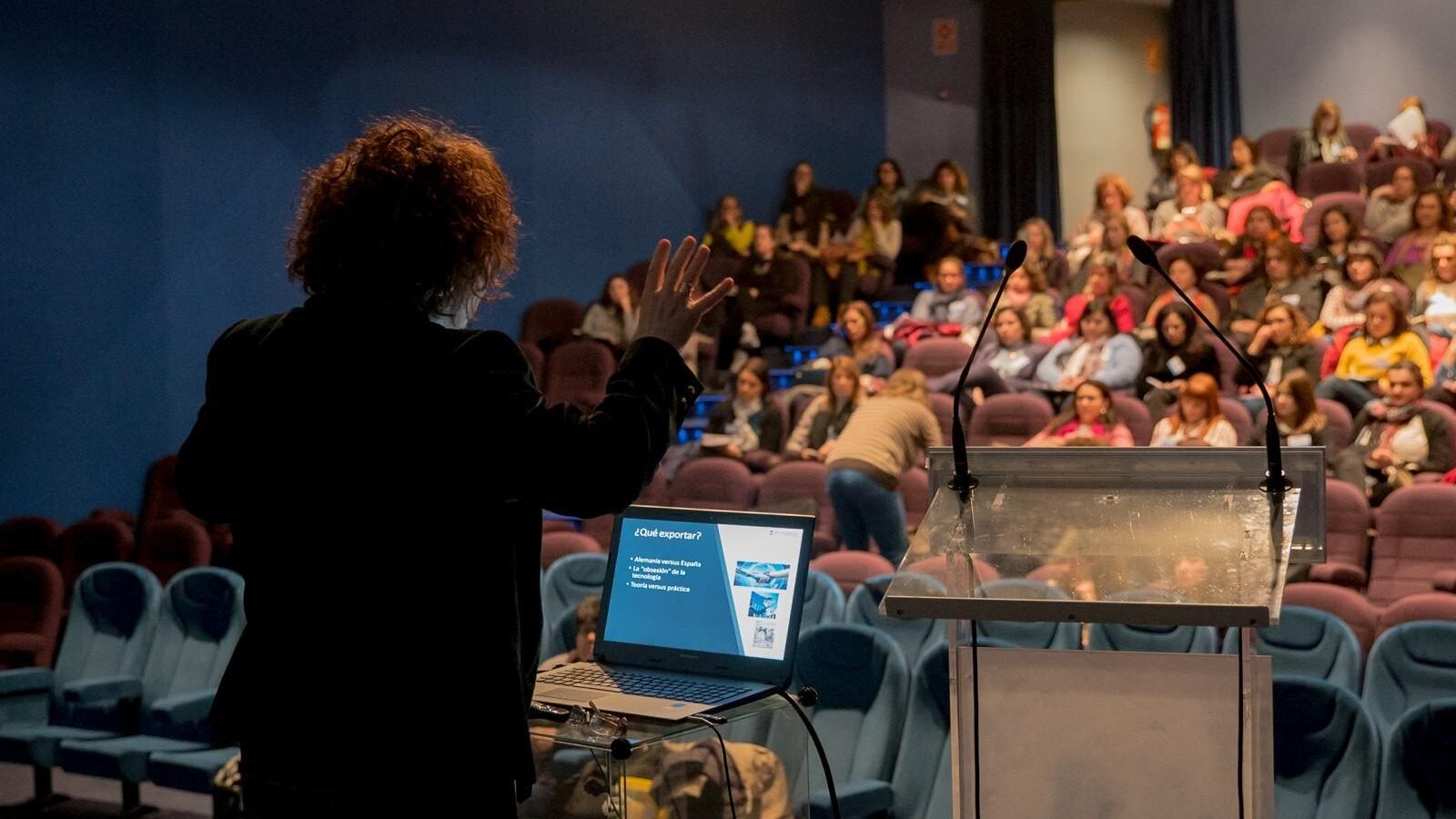 Un momento de los talleres impartidos en el marco de Intrépida Plus.