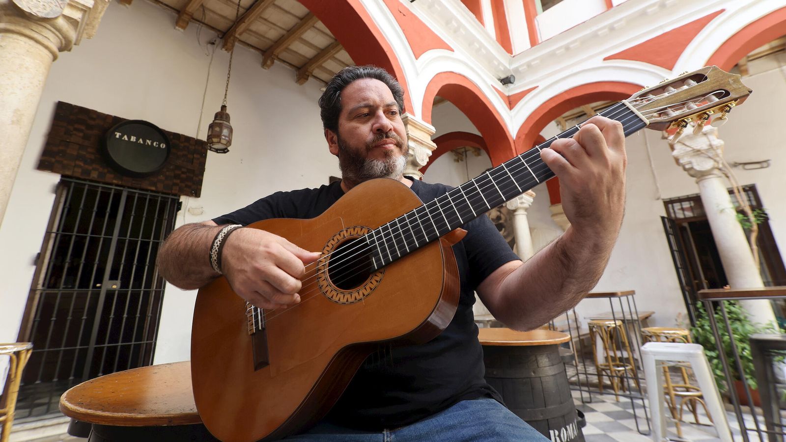 Paco Lara actuará este sábado en La Guarida.