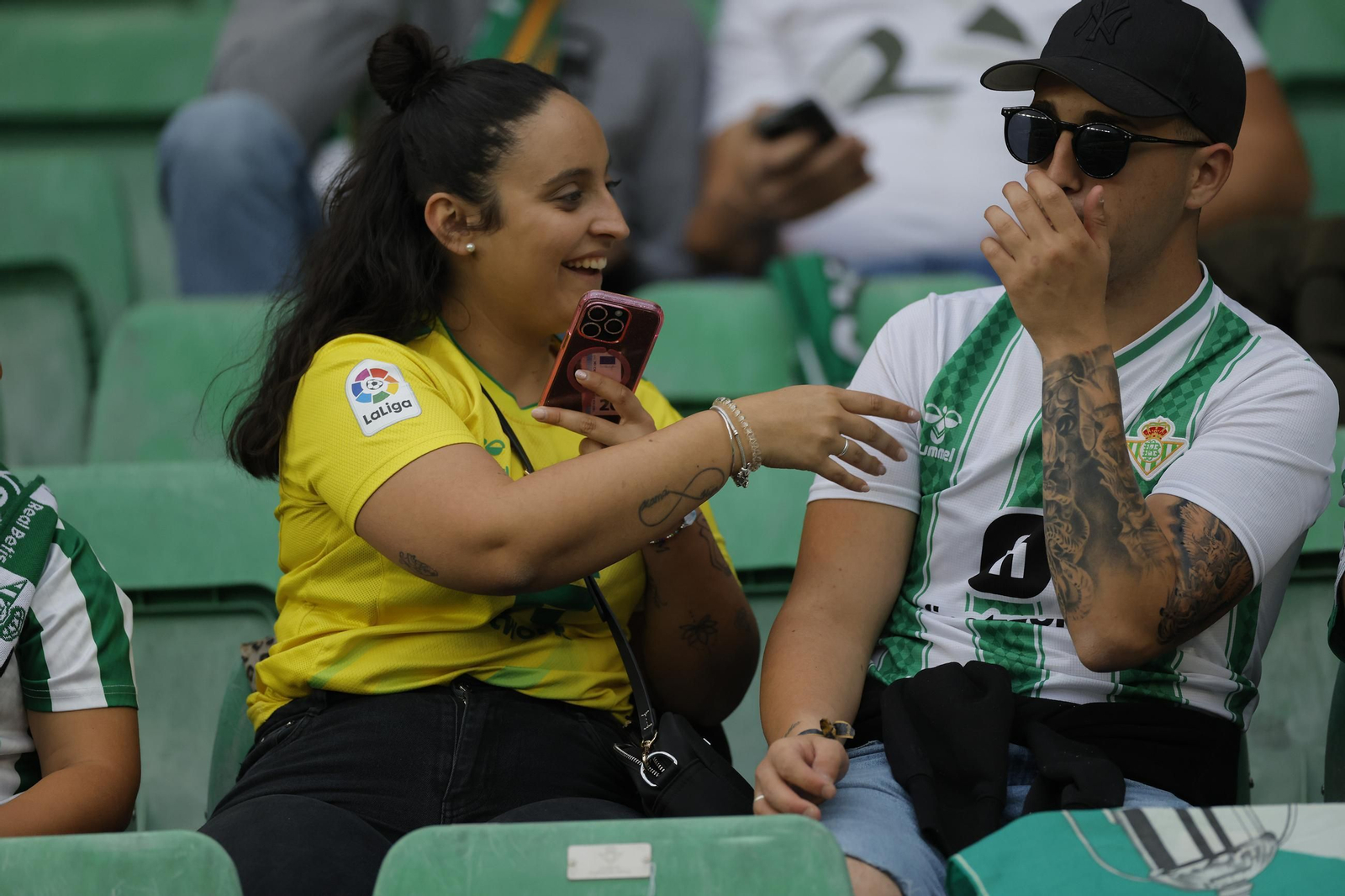 Búscate en las fotos del Betis - Jagiellonia