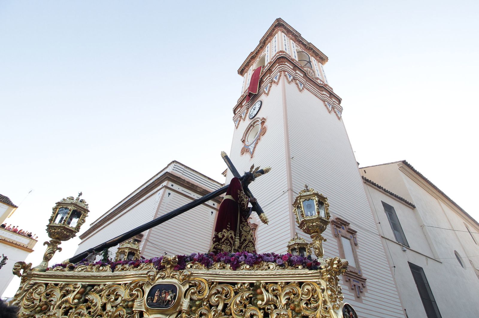 Imágenes del Señor de Pasión en la procesión del centenario de la hermandad