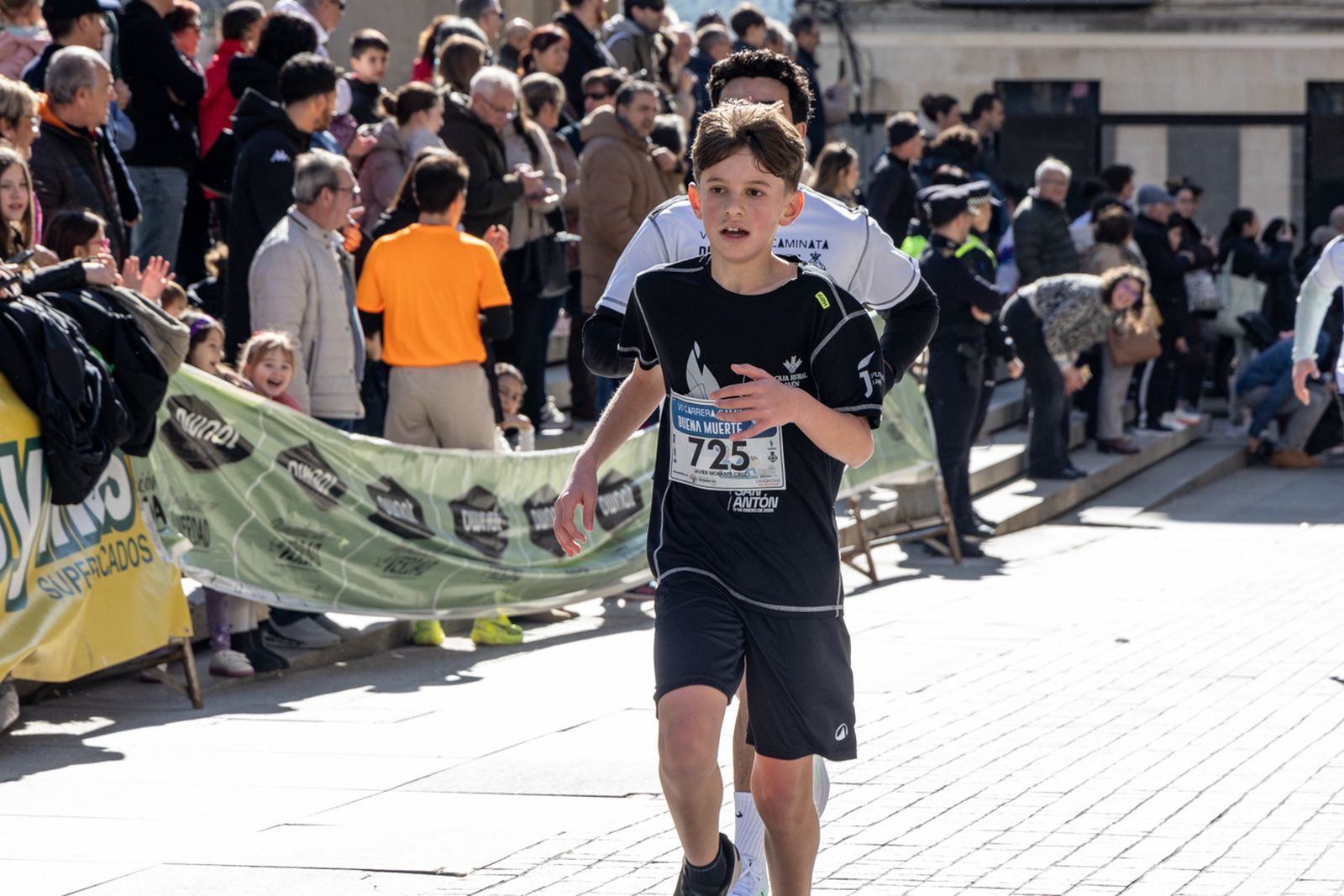 En imágenes: deporte y solidaridad se dan la mano en la VI Carrera-Caminata de la Hermandad de la Buena Muerte (2)
