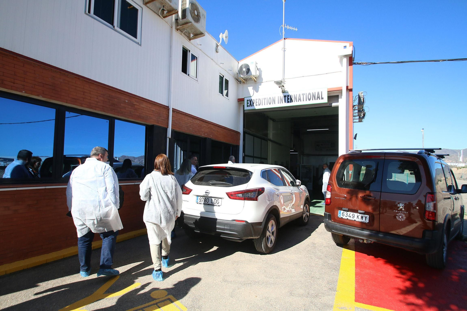 Fotogalería de la visita guiada a las instalaciones de Koppert en Águilas