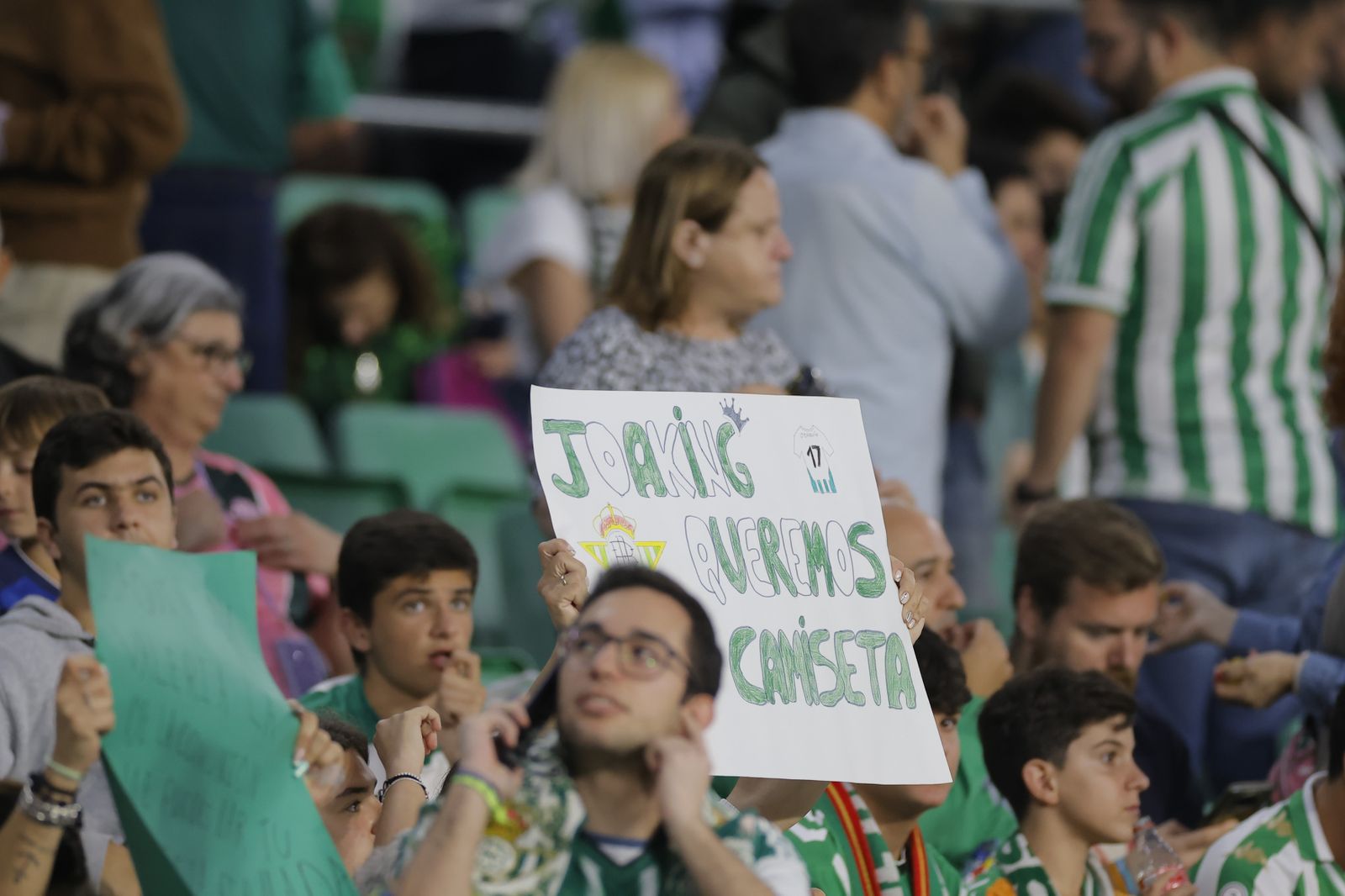 Búscate en las fotos de Betis-Getafe