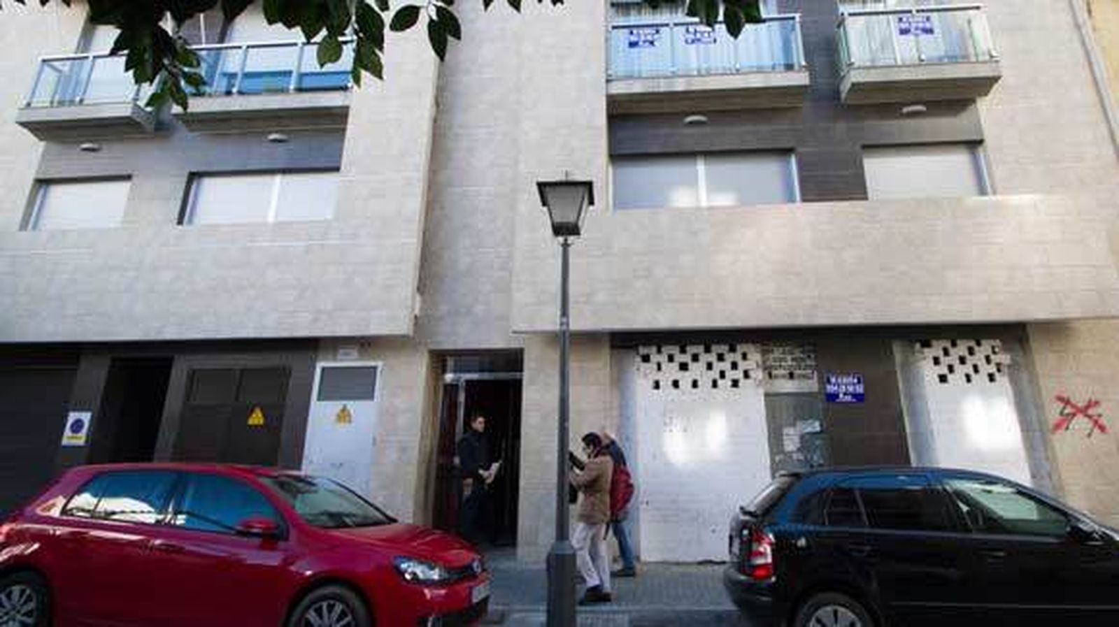 Cine, bingo, bloque de pisos