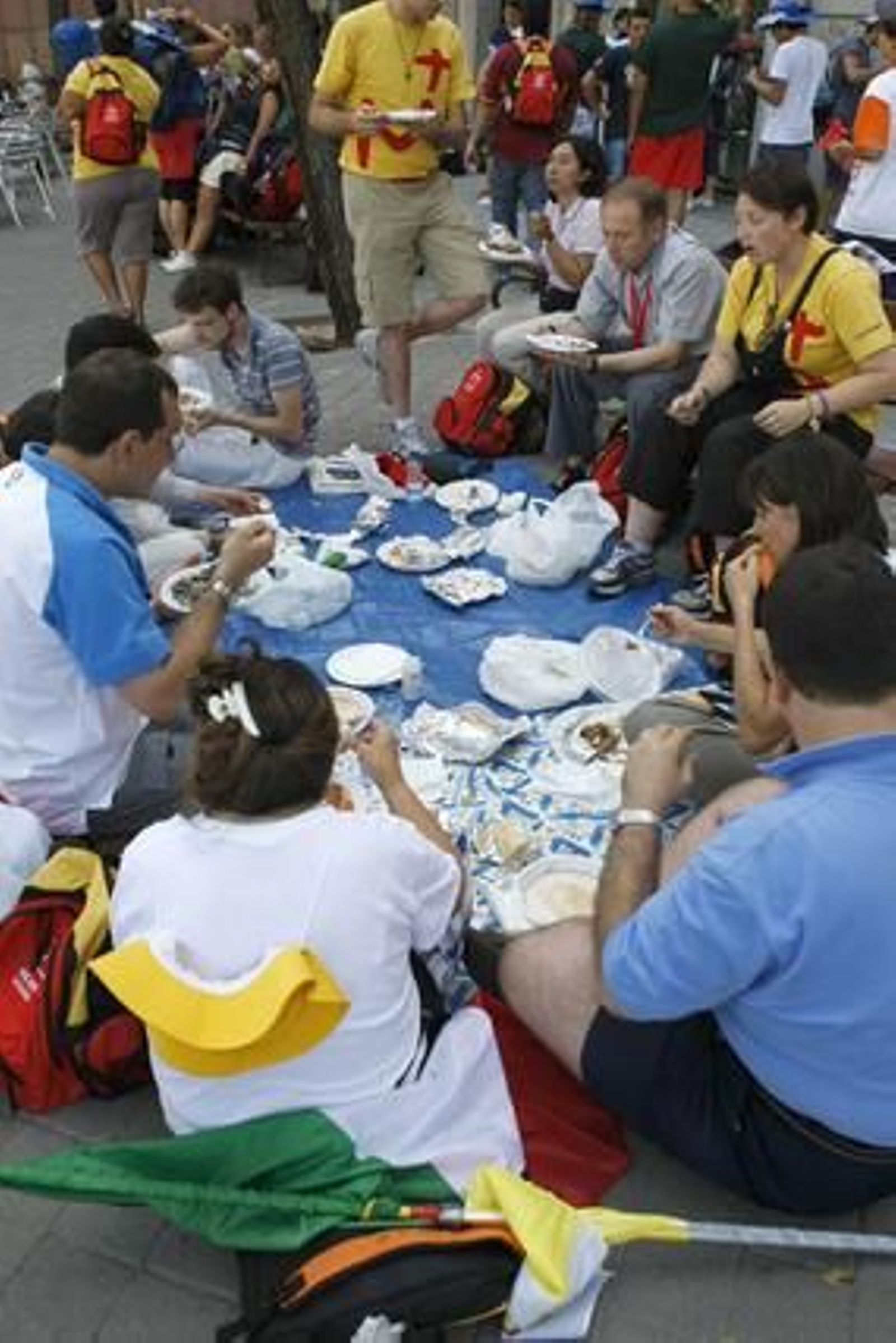 Foto: Leonardo Wen / J. L. Pino / Javier Liz? Manuel H. de Le? Gustavo cuevas / Miguel ngel Molina / Bernardo Rodr?ez