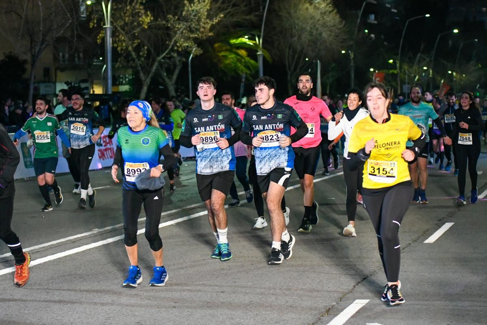 En imágenes: búscate en tu llegada a meta de la Carrera de San Antón 2025 (10)