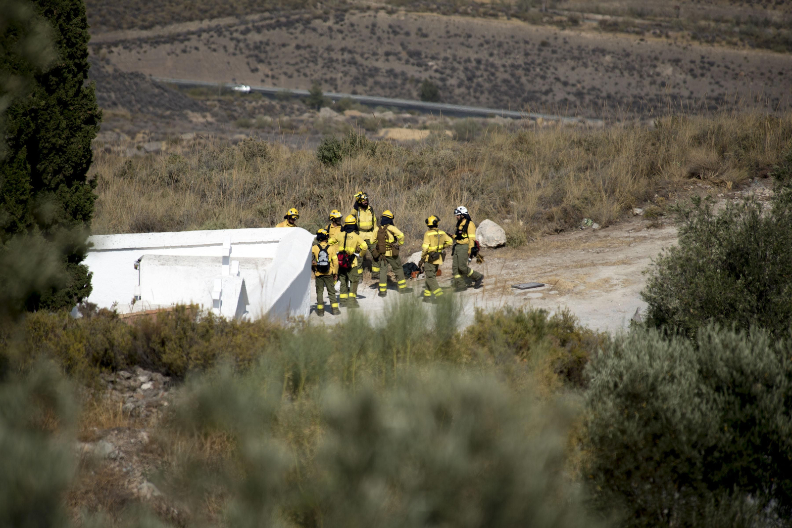 Imágenes del incendio ya estabilizado en Pinos del Valle