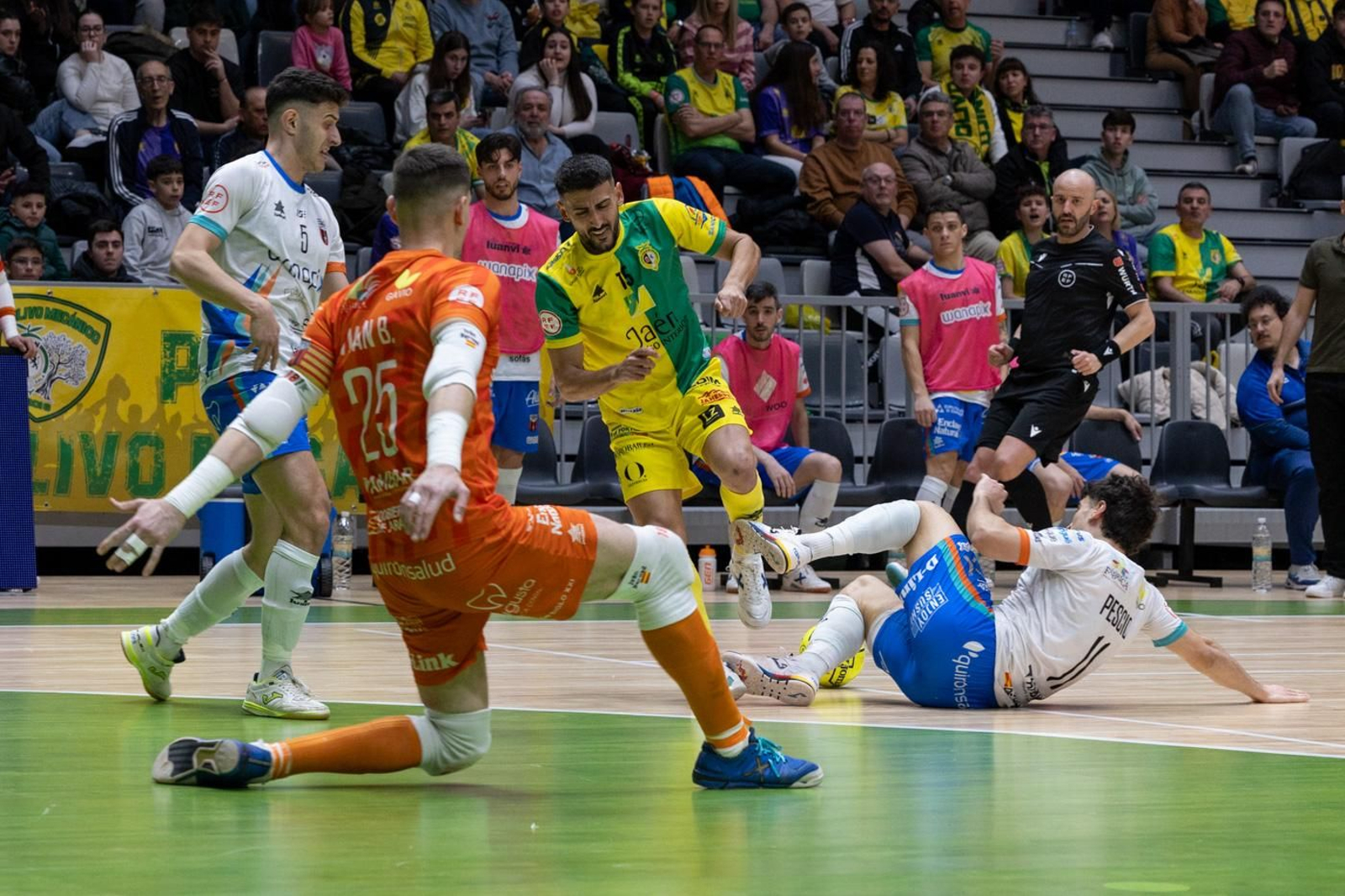 Las mejores imágenes del empate entre Jaén FS y Wanapix Sala 10 Zaragoza