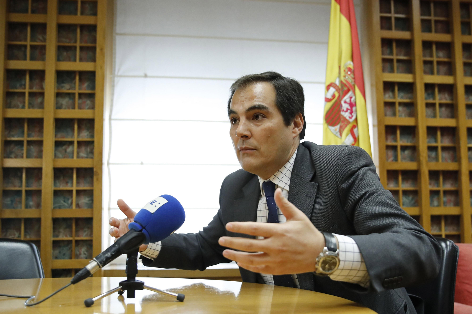 El secretario de Estado de Seguridad, José Antonio Nieto, durante una entrevista en la sede Interior.