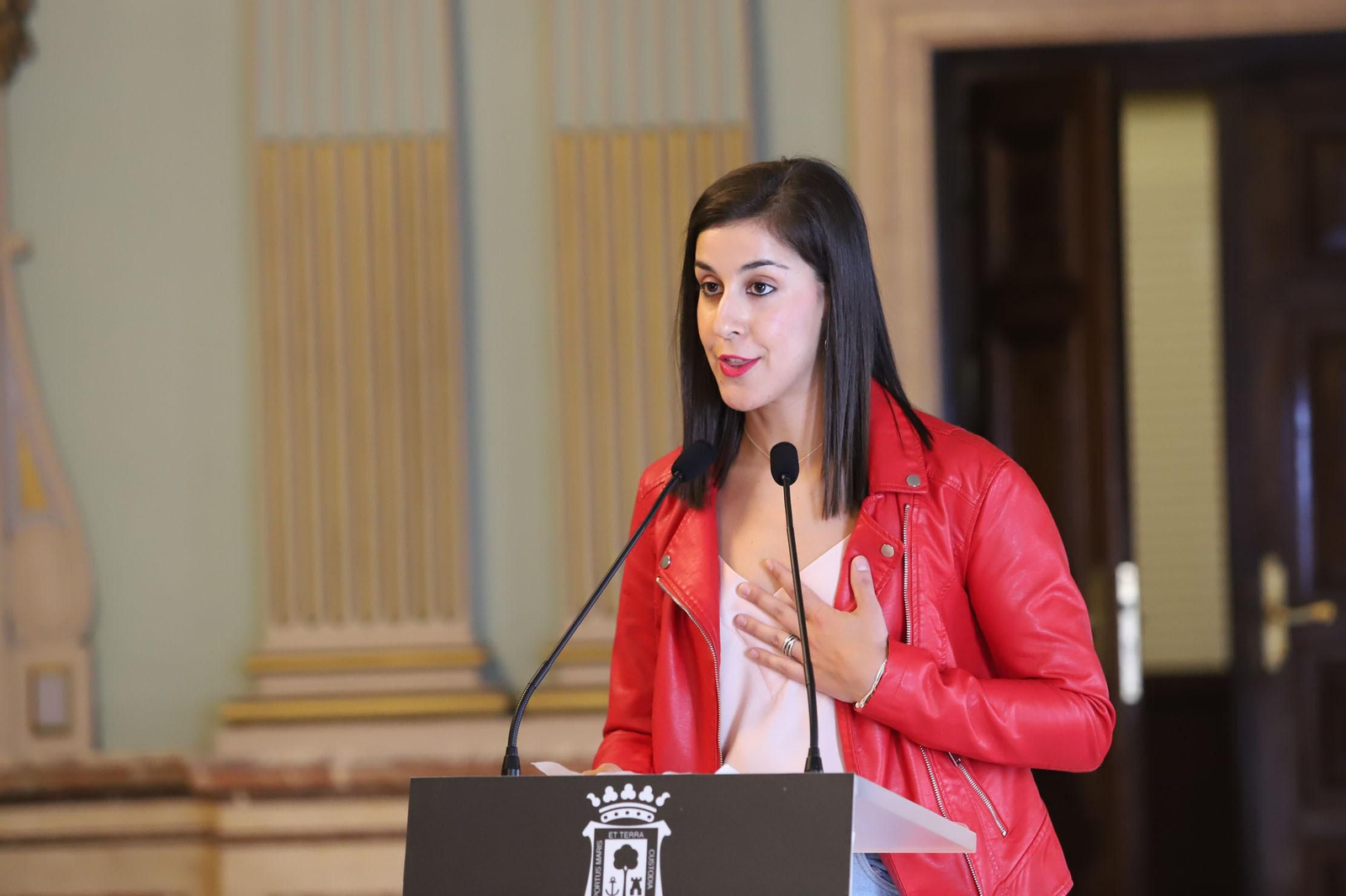 Imágenes de la firma del convenio del mundial de bádminton en el Ayuntamiento con Carolina Marín