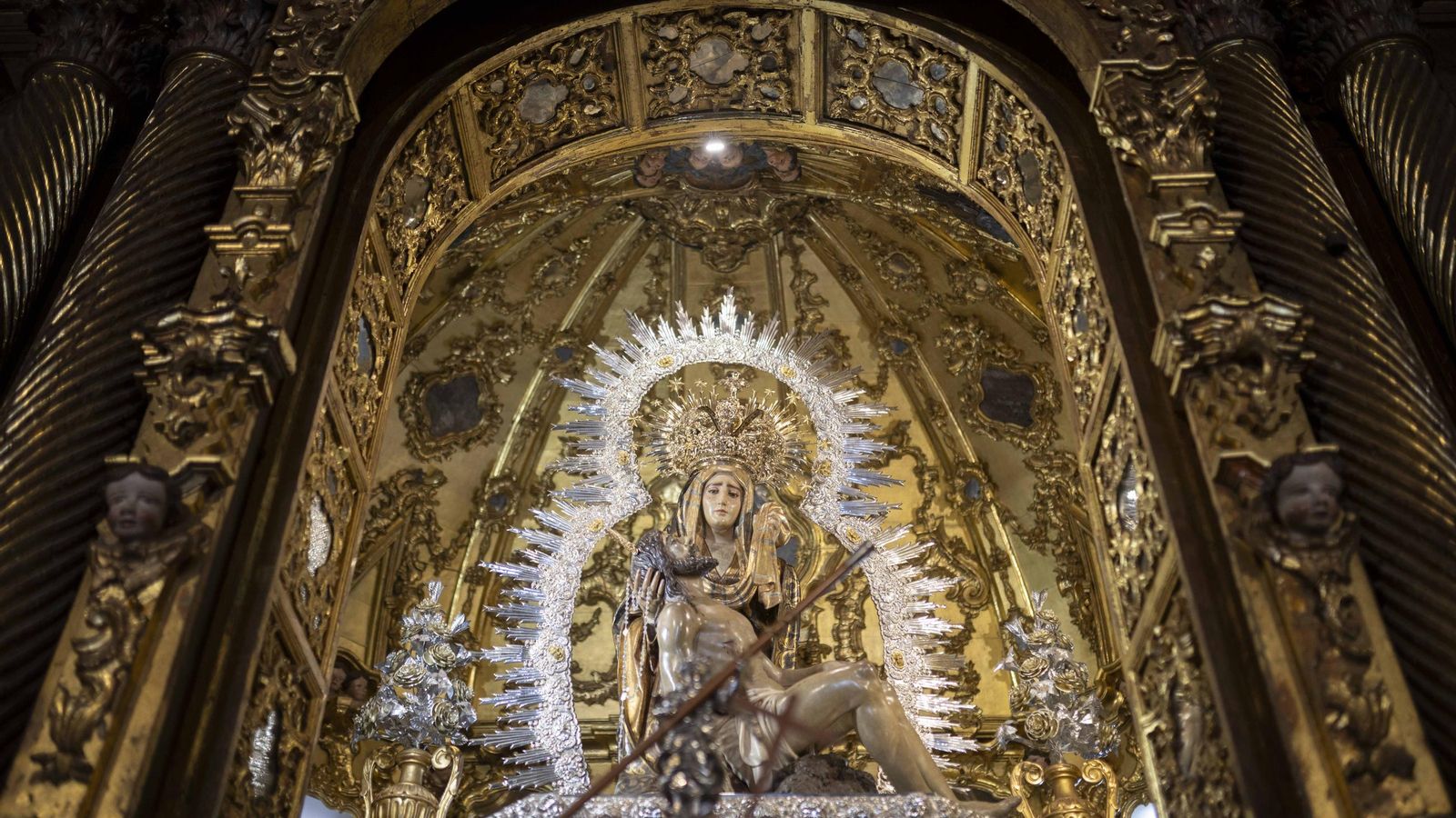 Ntra. Sra. de las Angustias Coronada