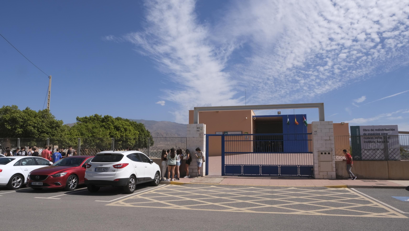 Imágenes del comienzo del nuevo curso de Secundaria en el IES Aurantia de Benahadux