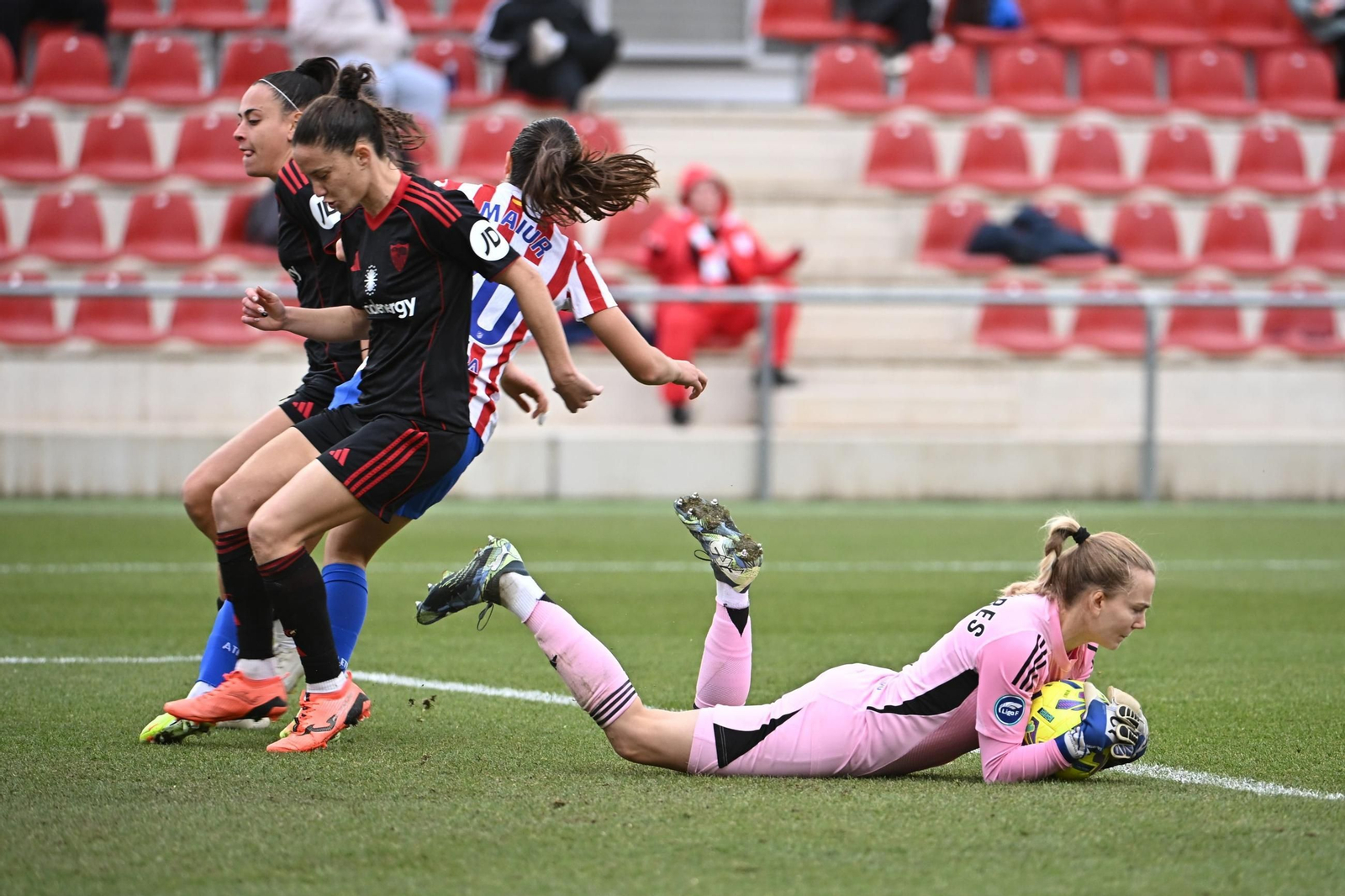 Las fotos del Atlético-Sevilla Femenino