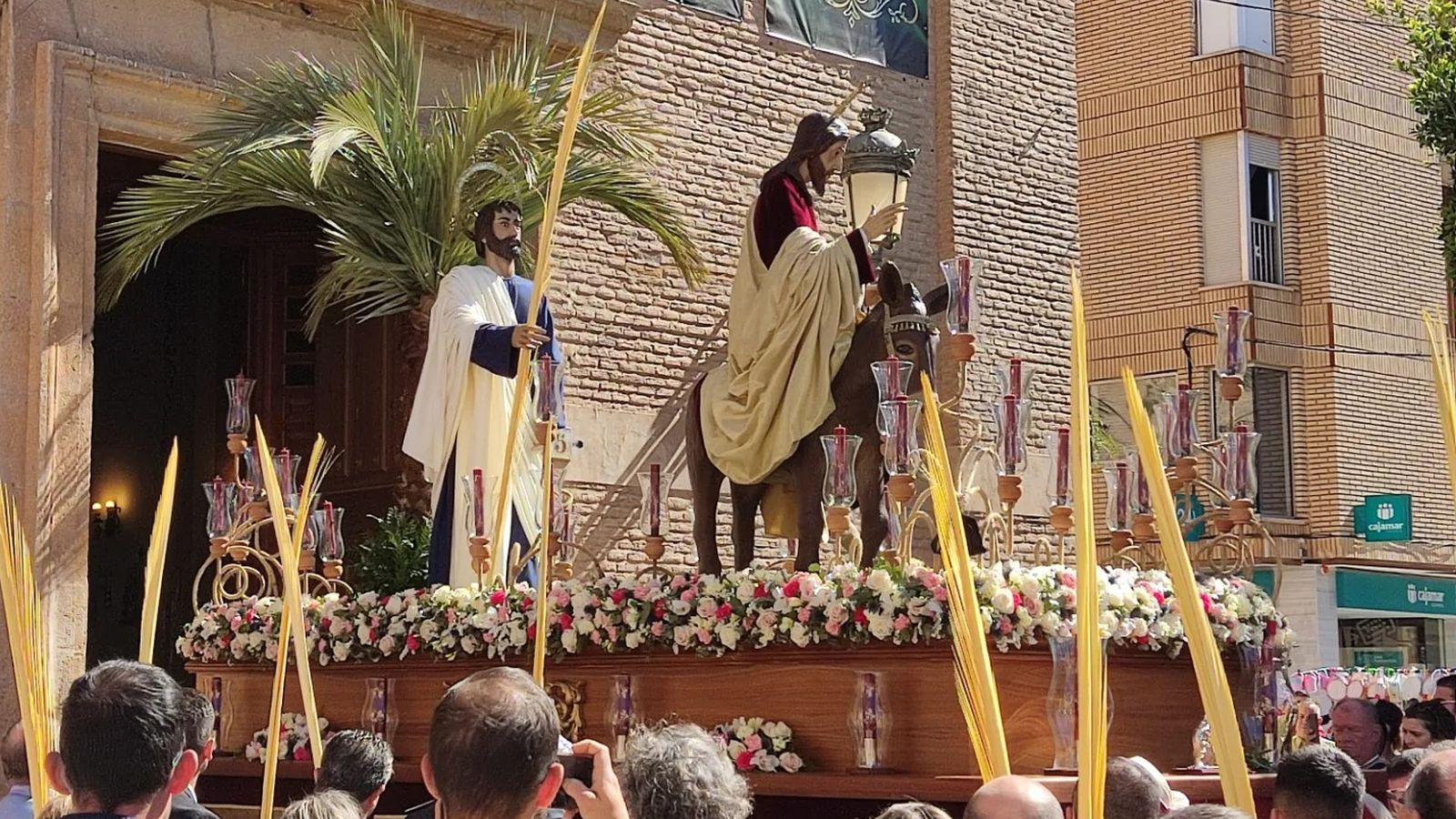 La borriquita es la protagonista del Domingo de Ramos en Pulpí.