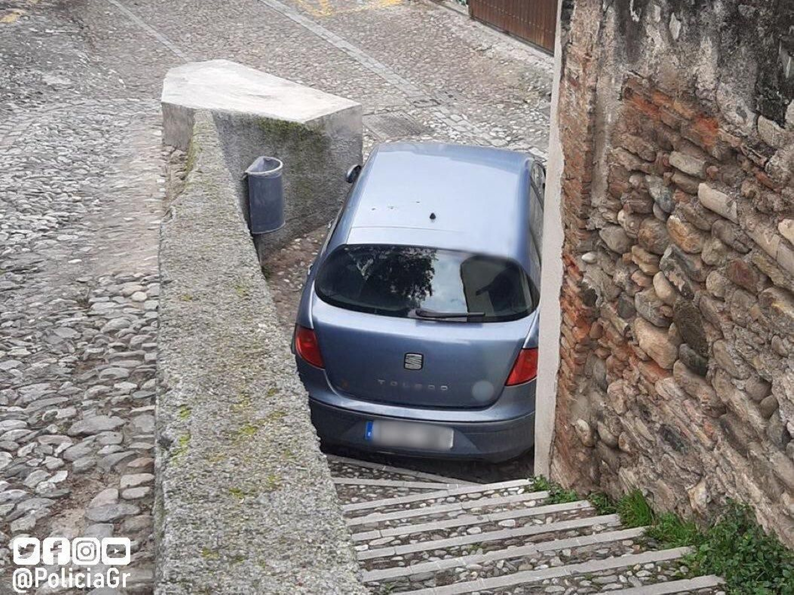 Lugar en el que estacionó el conductor multado.