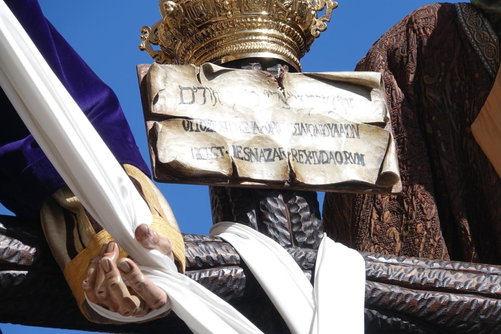 Las fotos de Descendimiento en el Viernes Santo de Málaga Las fotos de Descendimiento en el Viernes Santo de Málaga