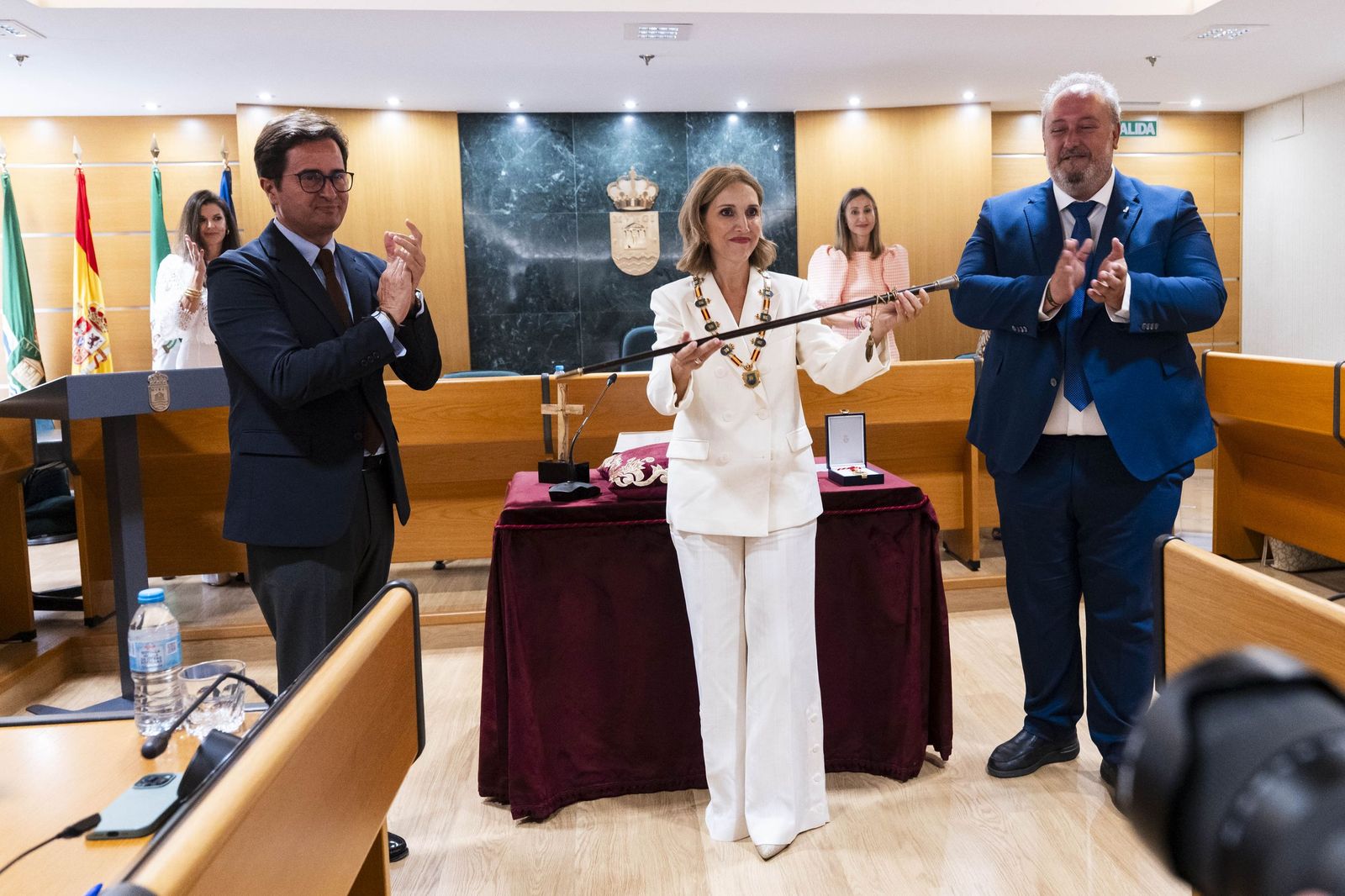 Julia Ibáñez toma posesión como nueva alcaldesa de El Ejido, en imágenes
