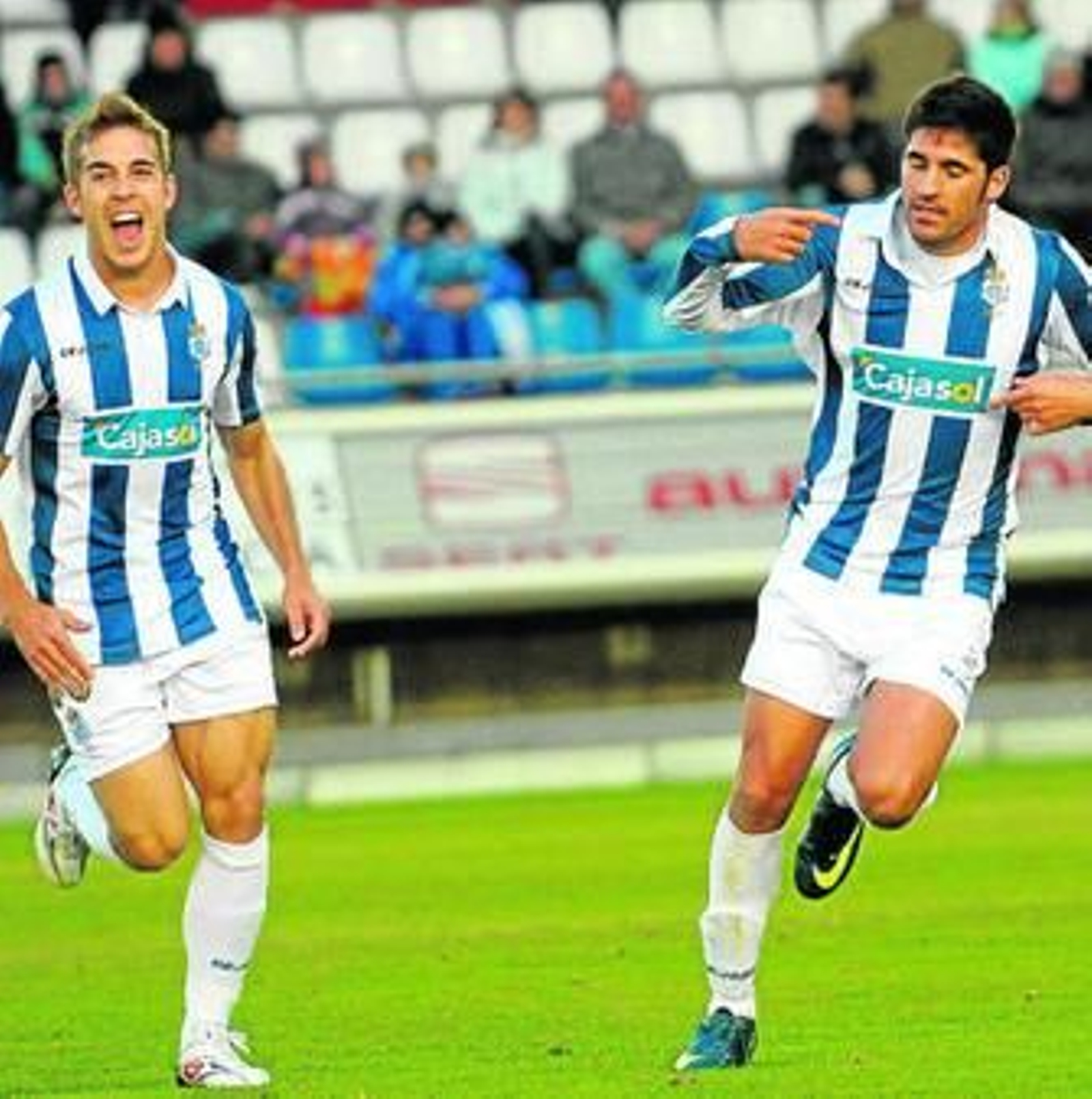 Álvaro Antón y Carmona, los dos con tres dianas, son los máximos artilleros del Recre en la actual temporada.