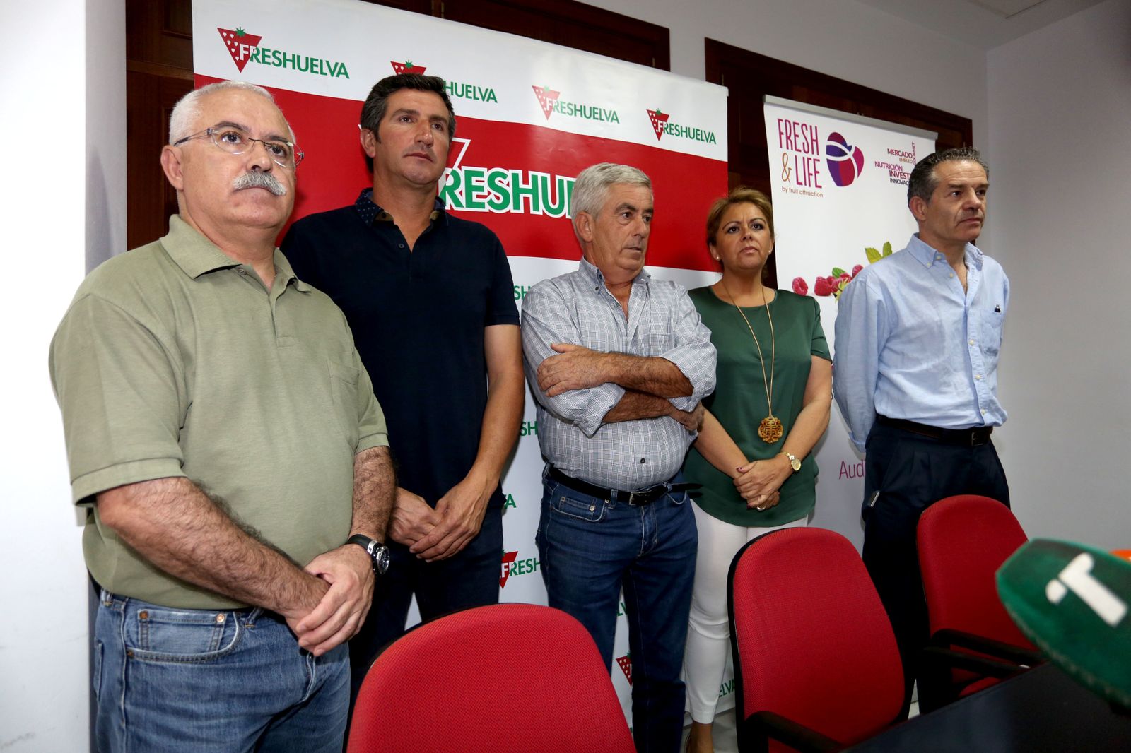 Representantes del sector en la sede de Freshuelva esta mañana.