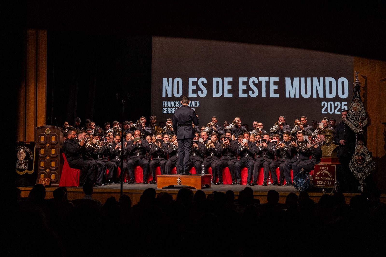 Concierto de la agrupación musical Lágrimas de Dolores en el Real Teatro de las Cortes, en una imagen del Ayuntamiento de San Fernando