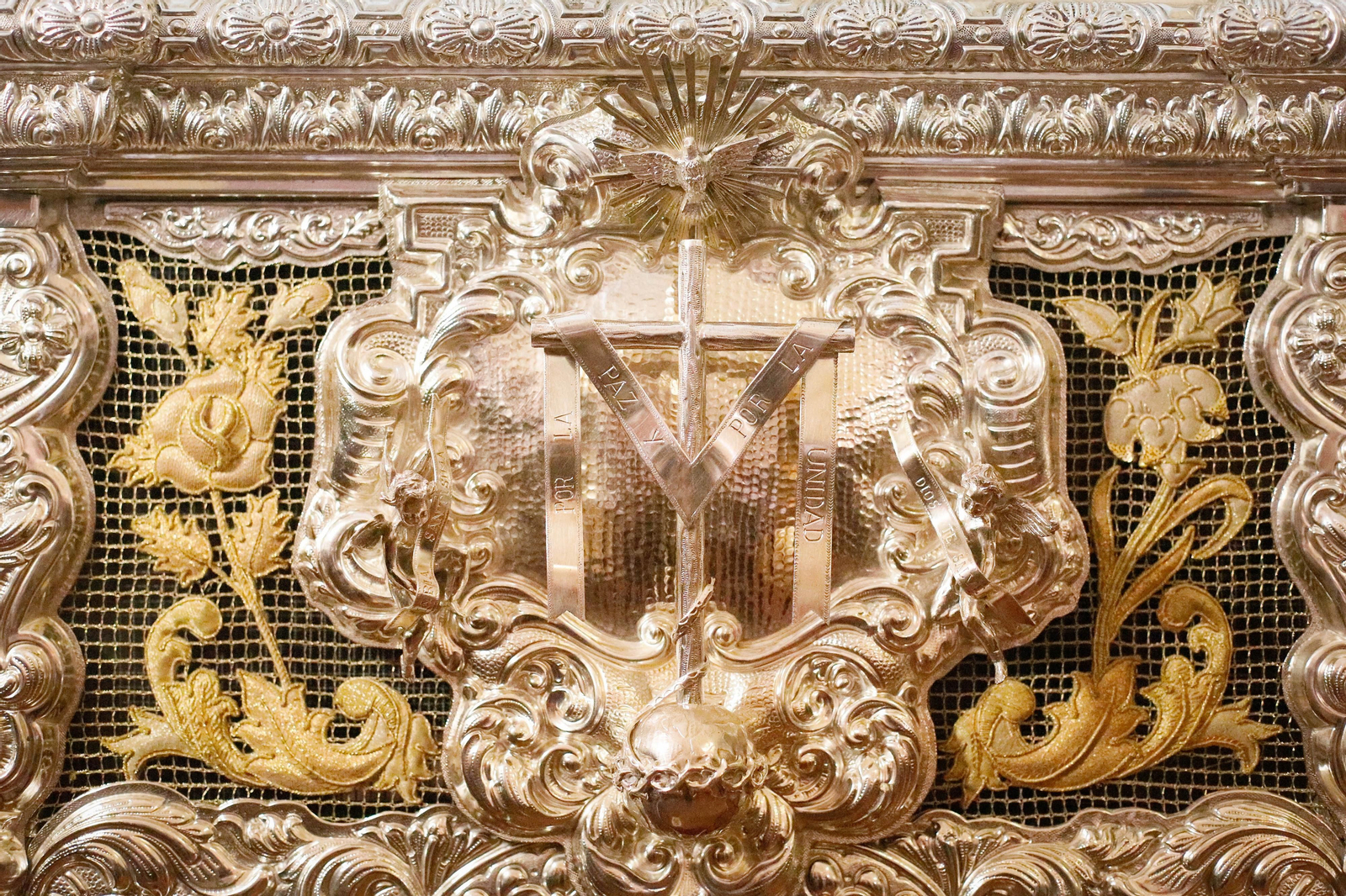 Fervor en las calles al paso de la Unión