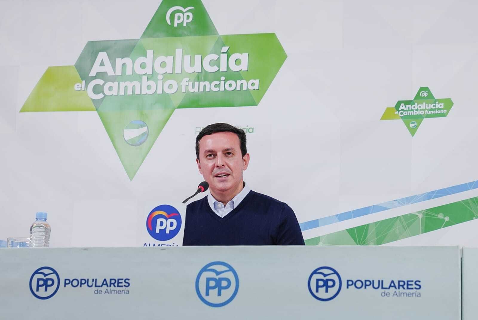 El presidente del PP-Almería