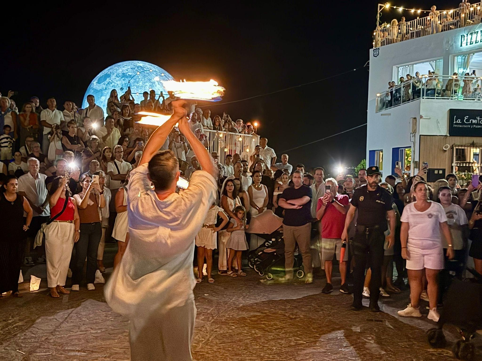 La 23ª edición de la Noche de las Velas de Mojácar, en imágenes