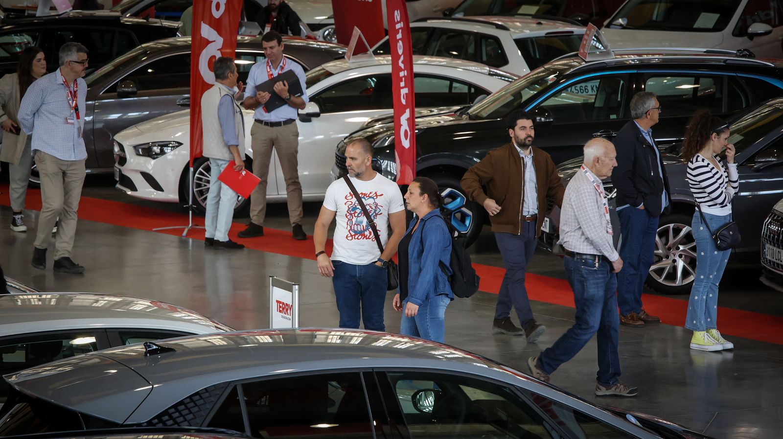 Imágenes de la Feria del Vehículo de Ocasión Multimarca en Jerez