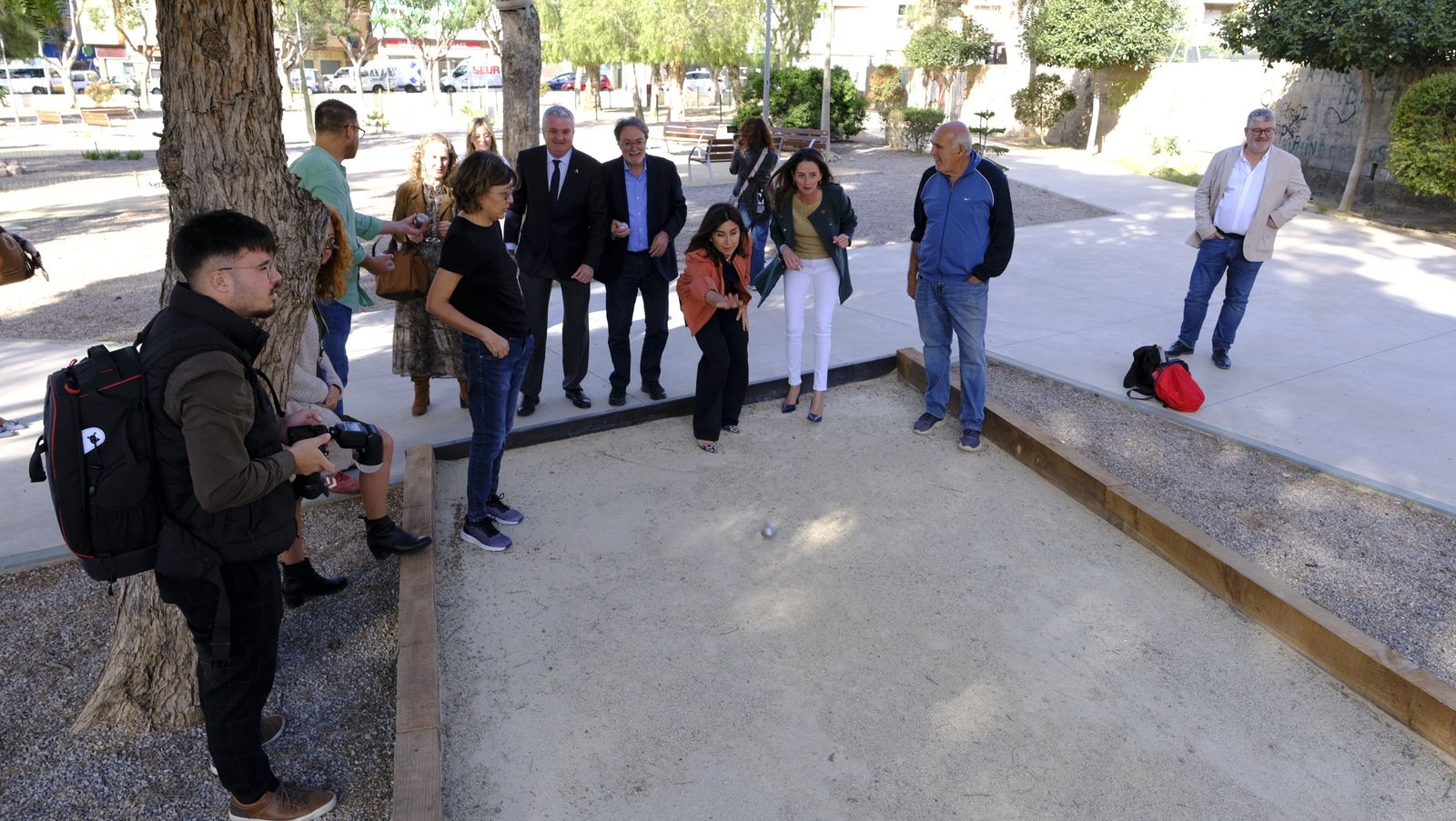 Imágenes del nuevo parque en el entorno de la Bola Azul