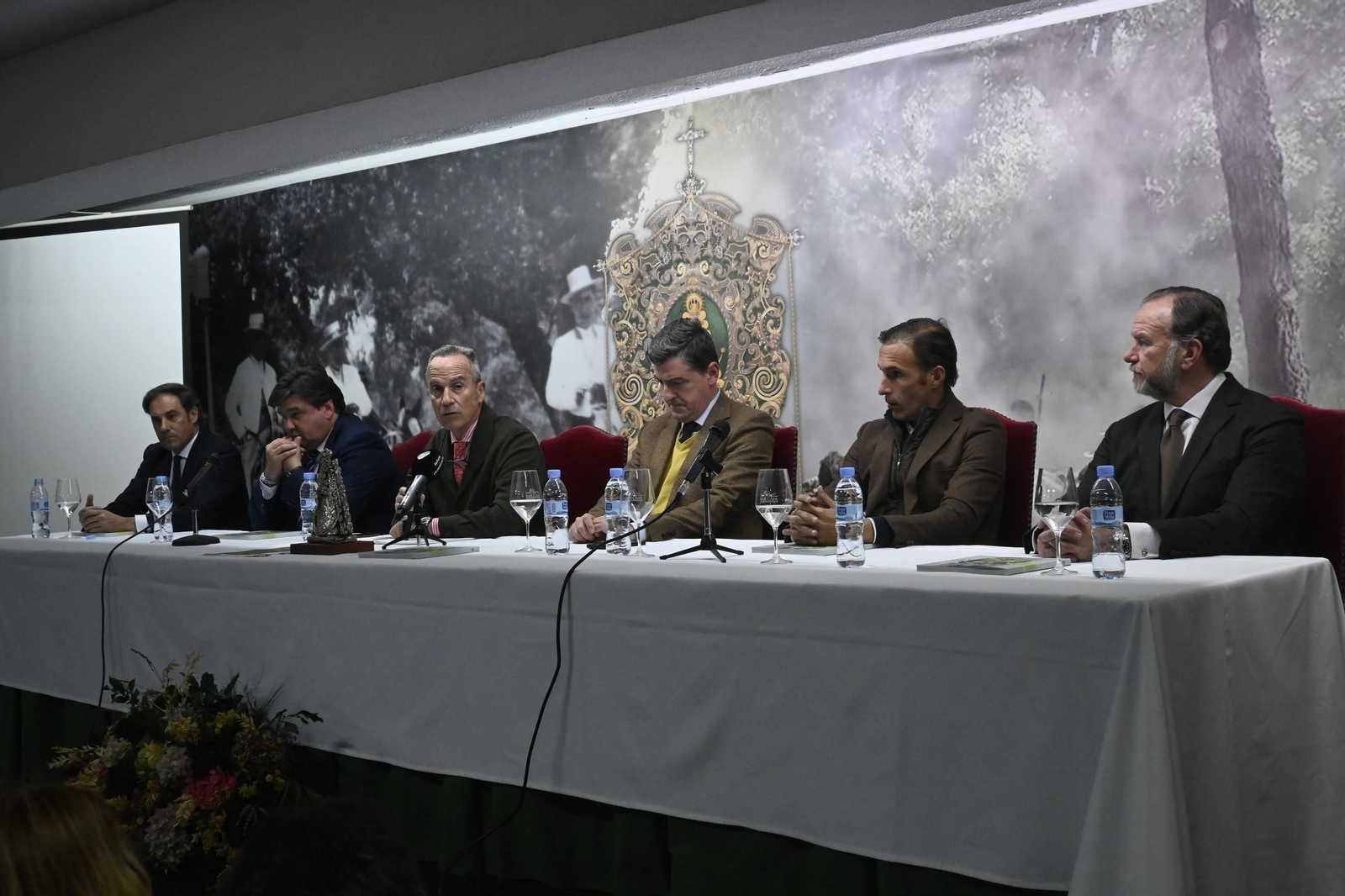 Presentación del Catálogo de la Exposición "Otorga lo Imposible" en imágenes