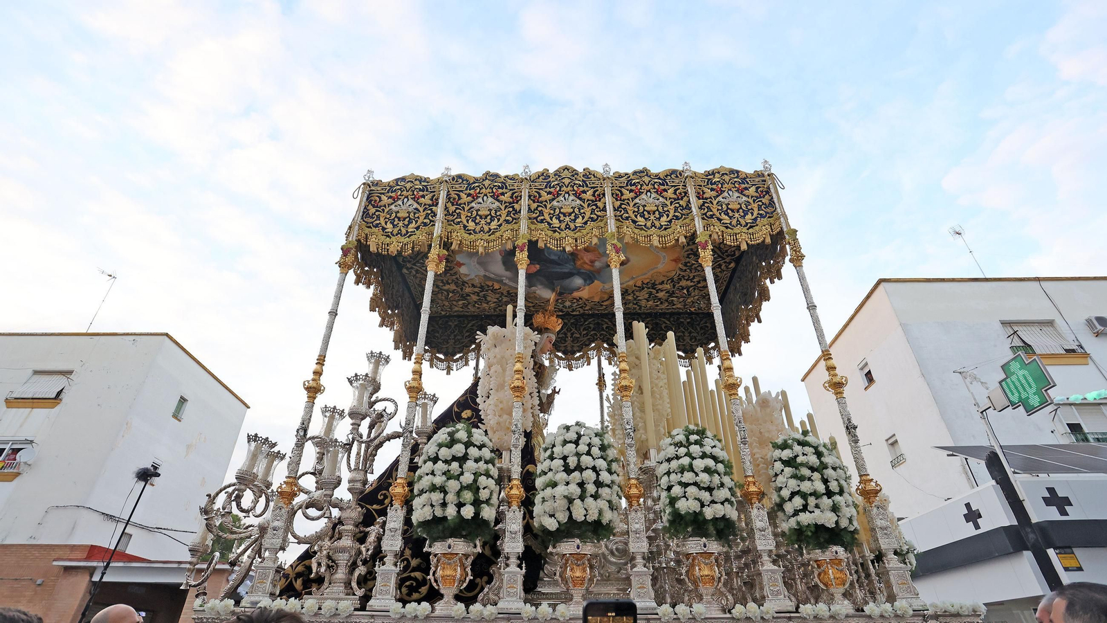Traslado de las Virgenes de la Concepción y del Silencio por la Magna Mariana de Jerez