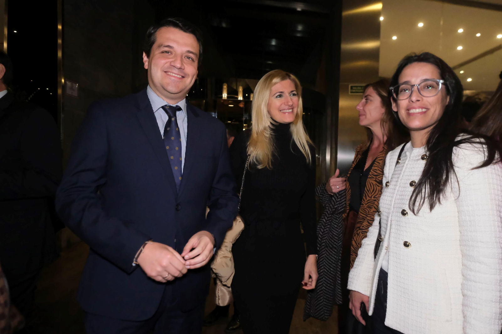 El foro Economía y Sociedad de Asfaco con el alcalde de Córdoba, en imágenes
