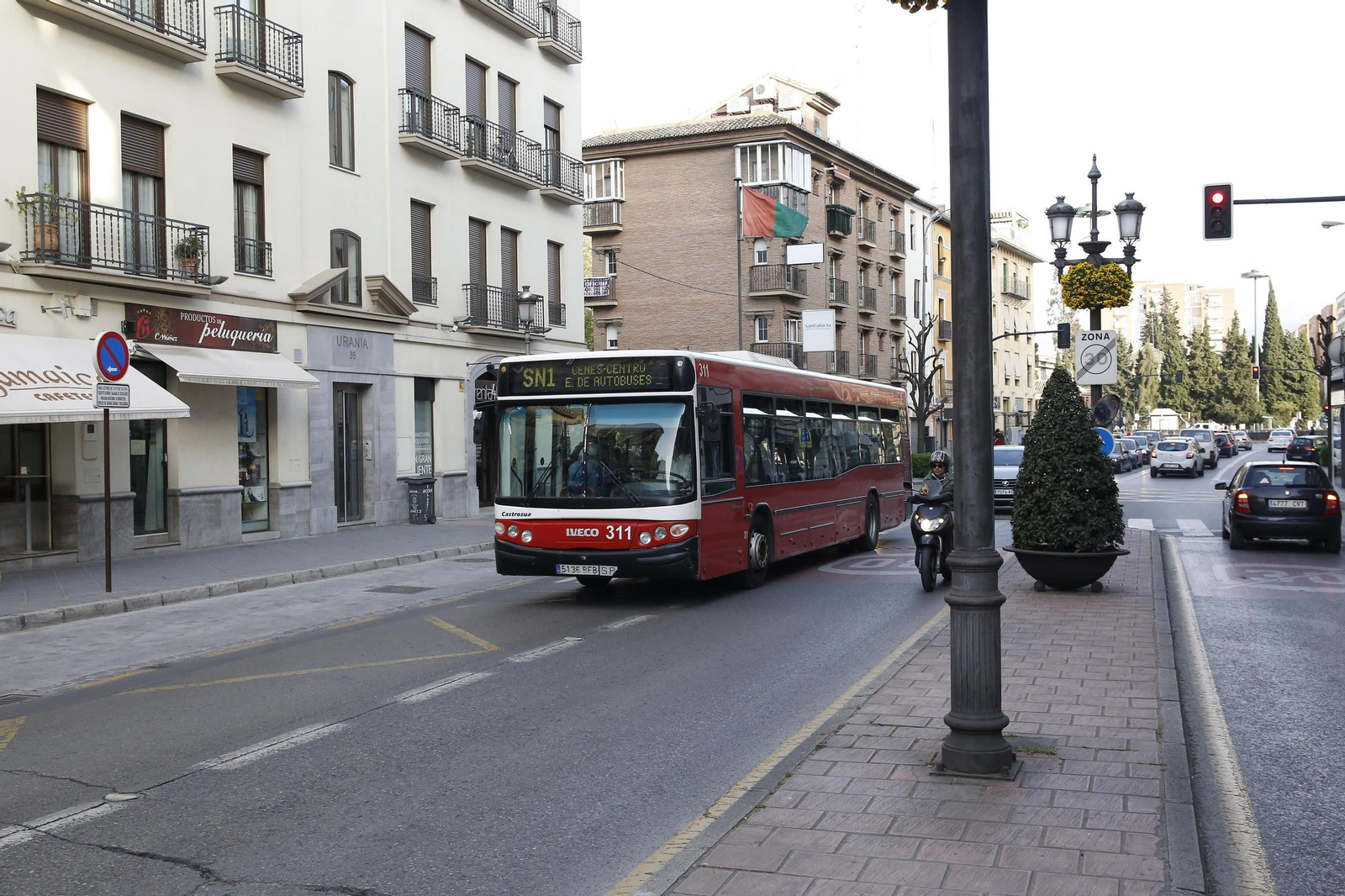 Norte y Zaidín se 'abrazan' con una línea que circulará por la Gran Vía