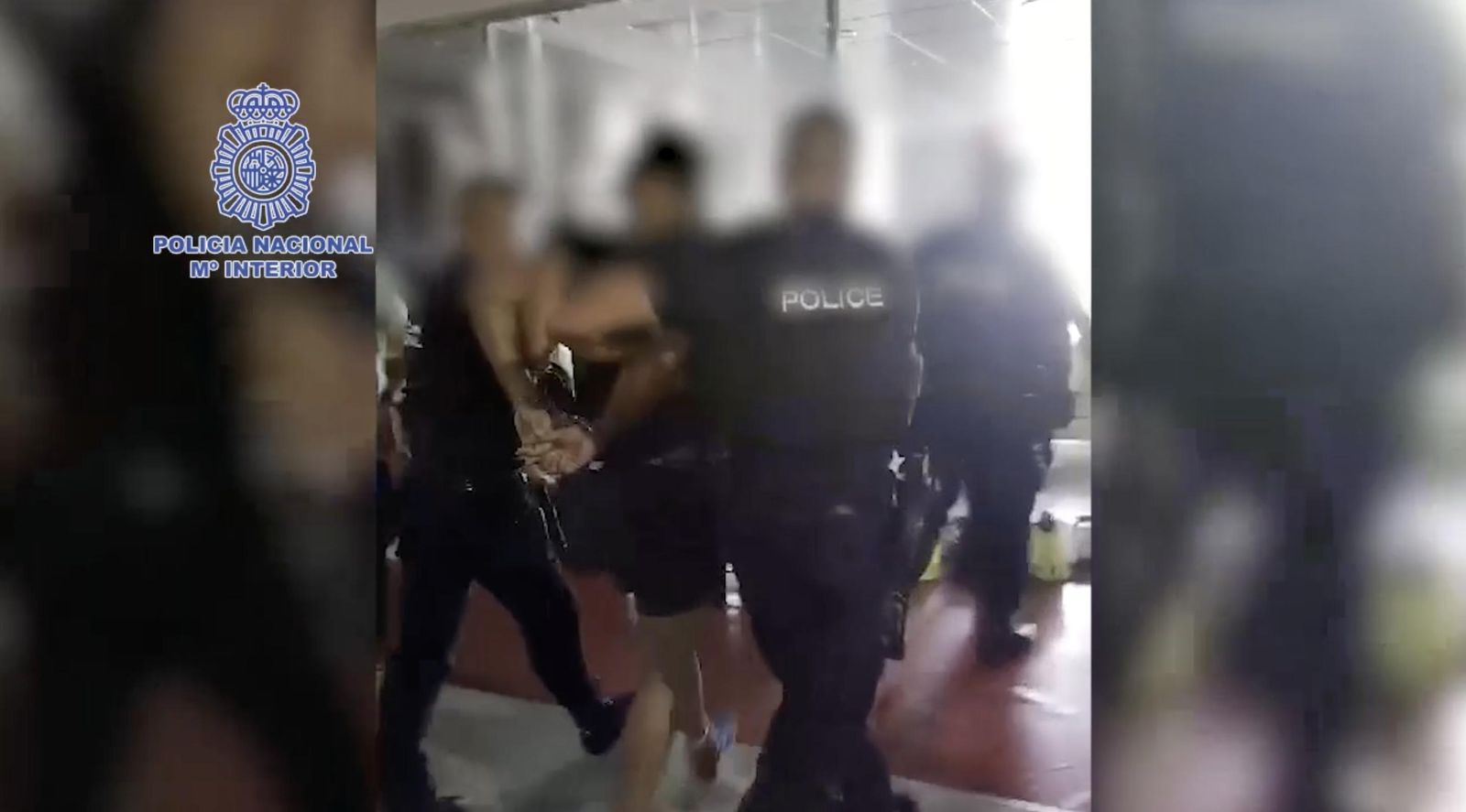 Así fue la detención del fugitivo en un lugar de artes marciales.