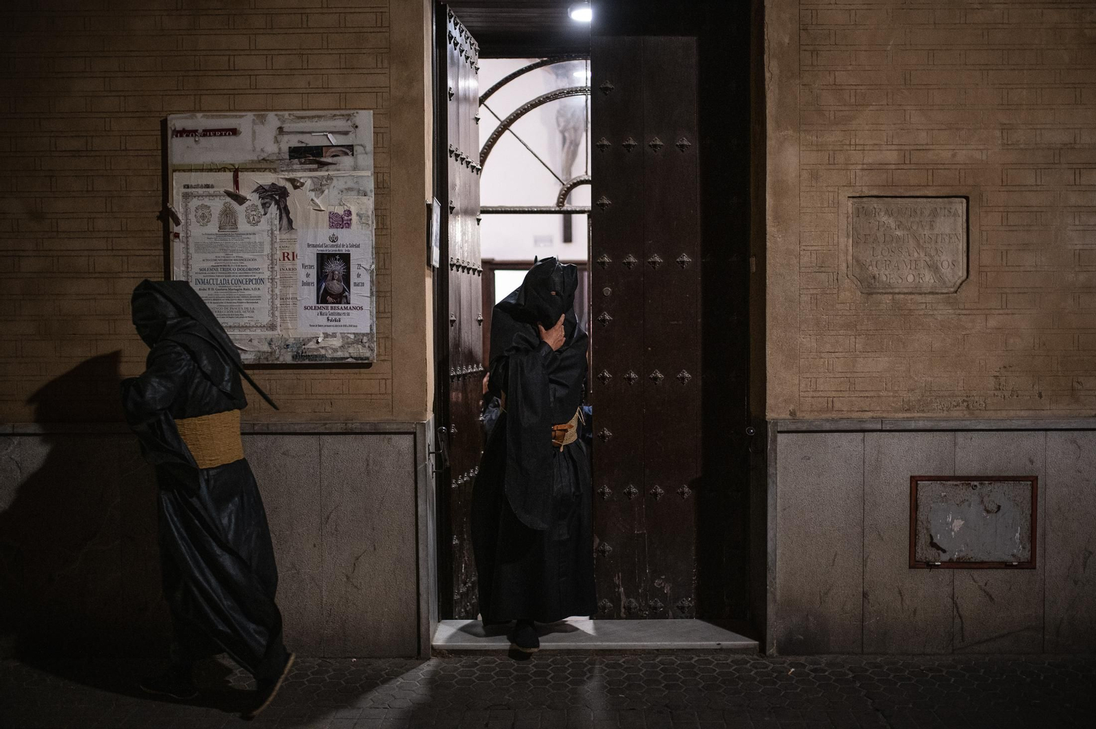 Las imágenes de la Hermandad del Calvario en la Semana Santa de Sevilla 2024