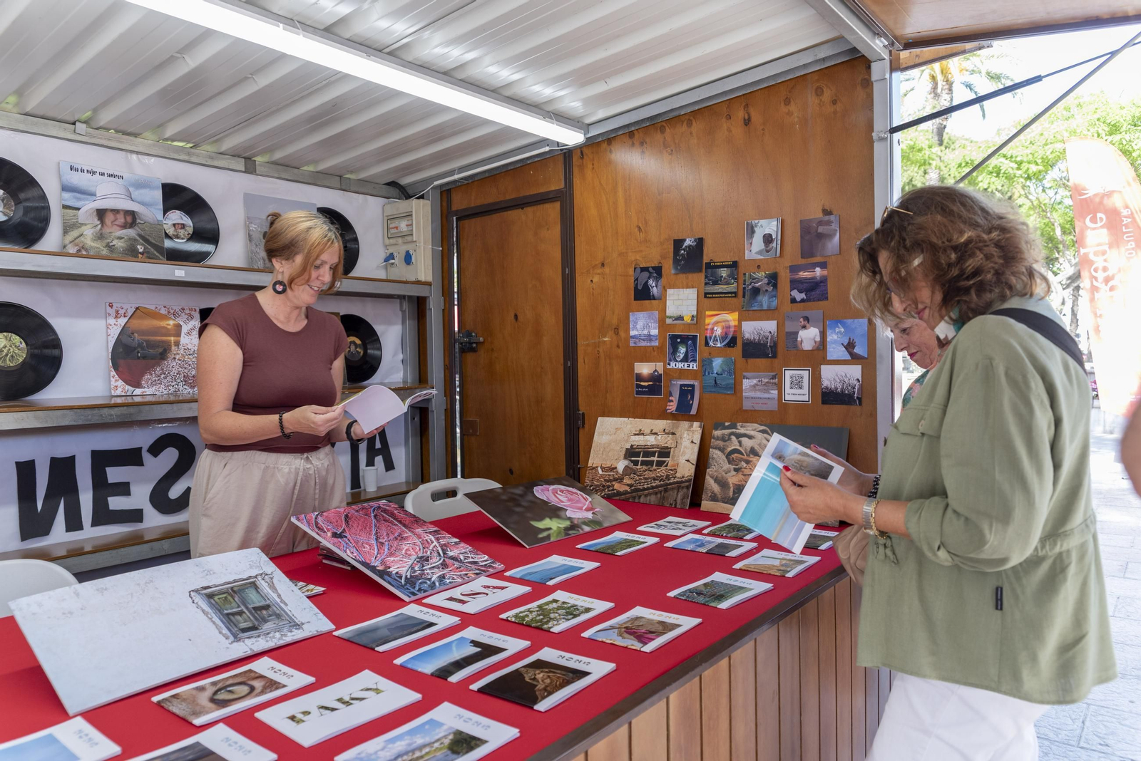 Fotos de las actuaciones y exposición de la Feria del Arte de San Roque 2025