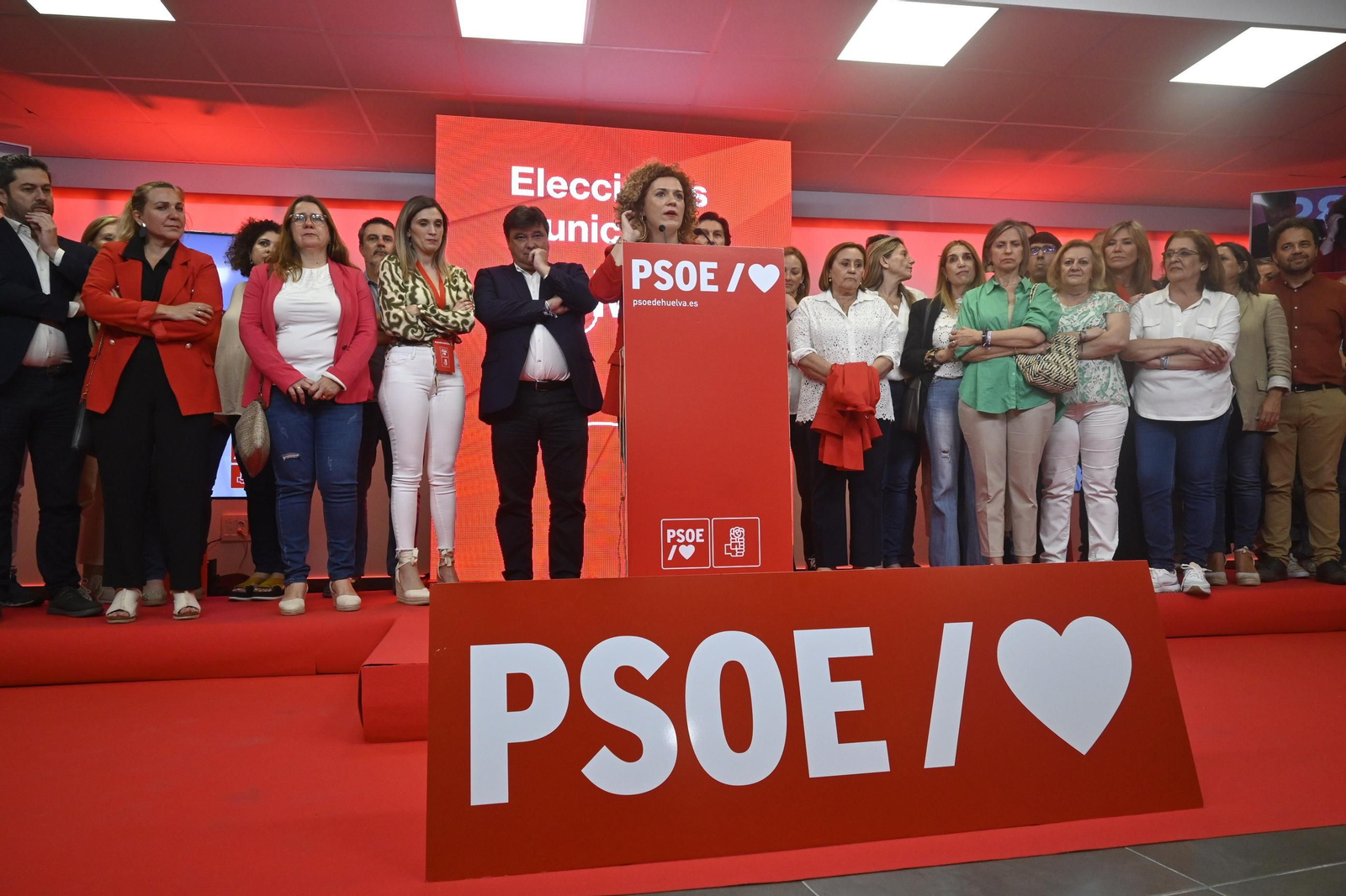 Imágenes del PSOE tras las elecciones municipales en Huelva