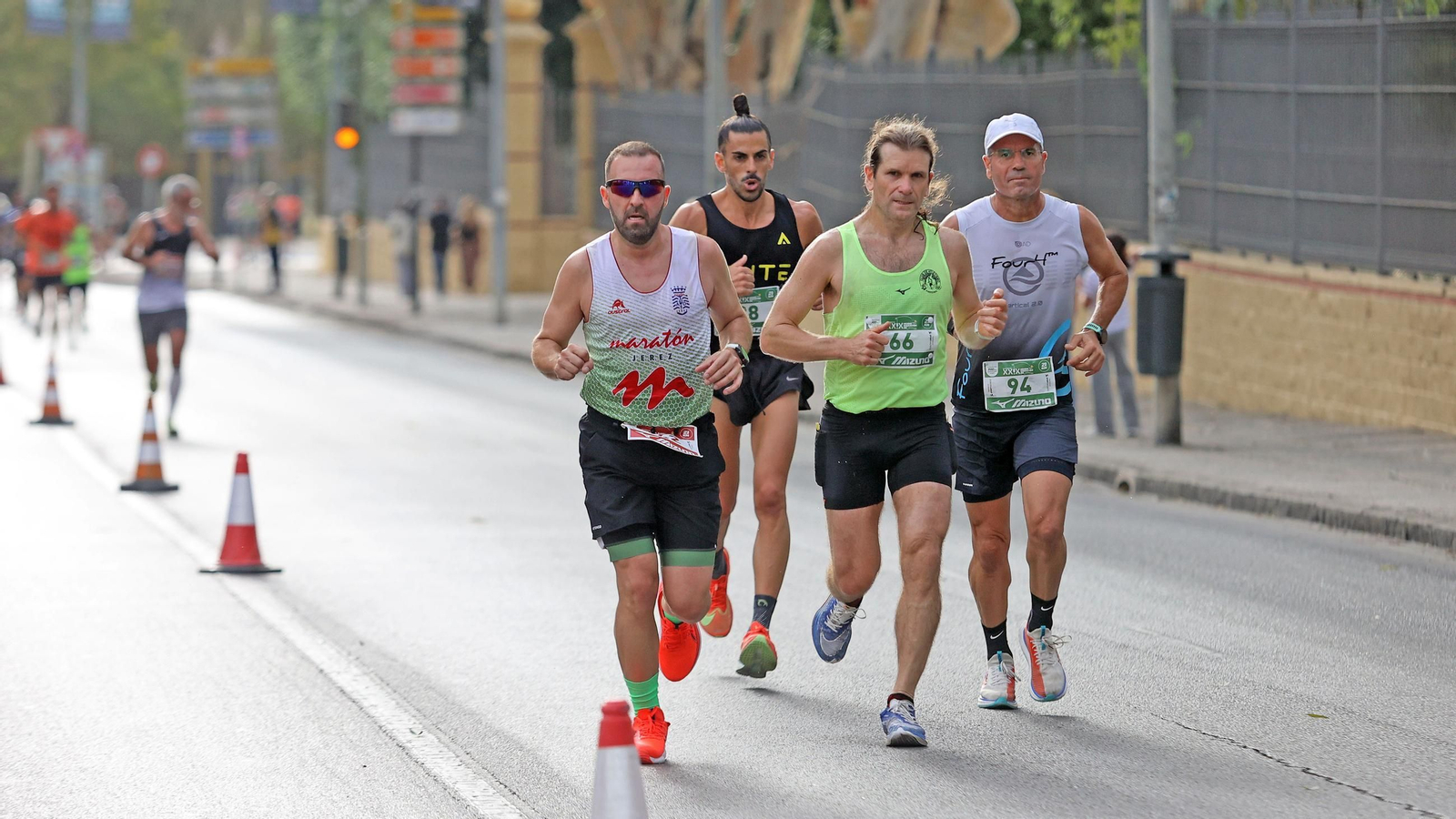 Búscate en la Media Maratón de Jerez 2025 (6)