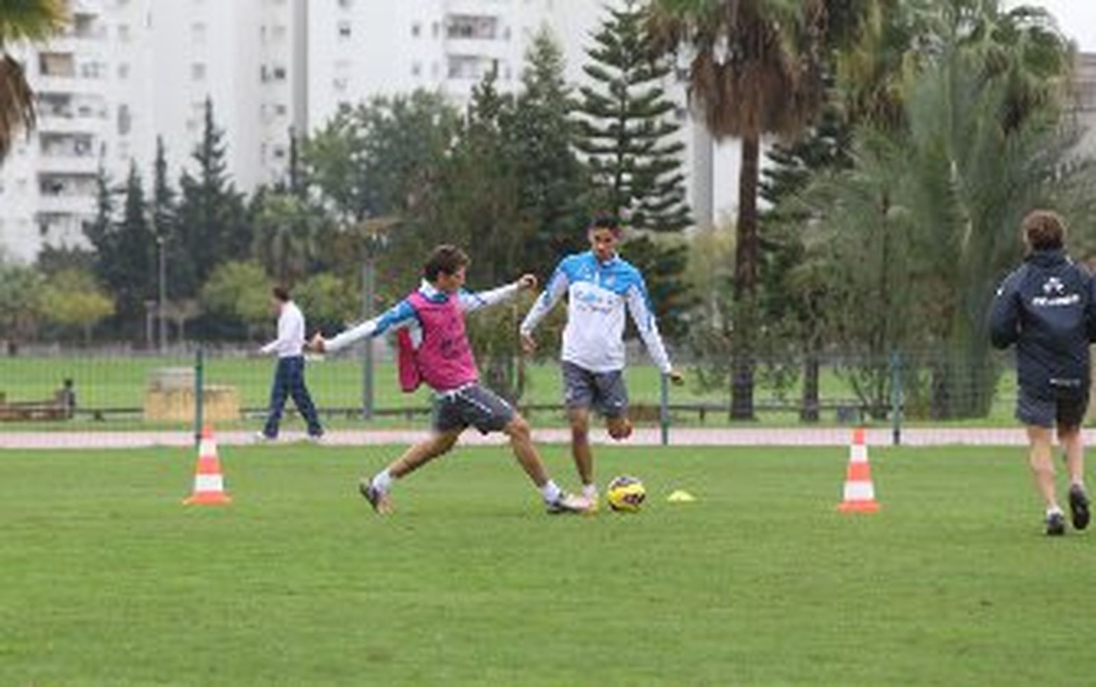 Redondo tacha a Las Palmas de "rival peligroso"