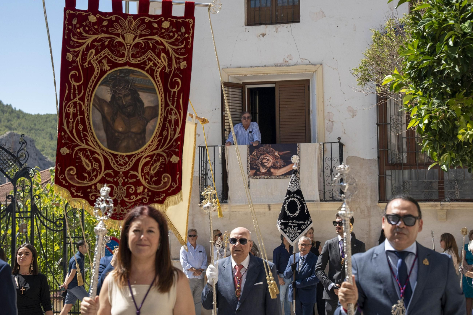 Eucaristía y procesión de Exaltación de la Cruz en la localidad de Vélez-Rubio