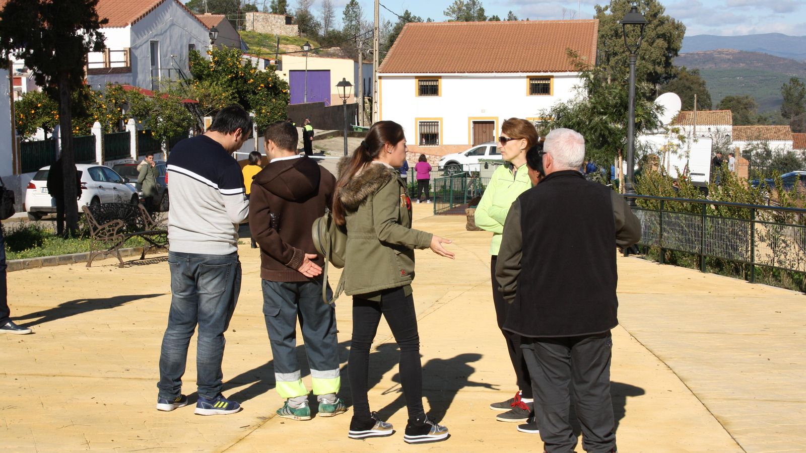 La plaza de las lajas, punto de reunión de los vecinos de la localidad.