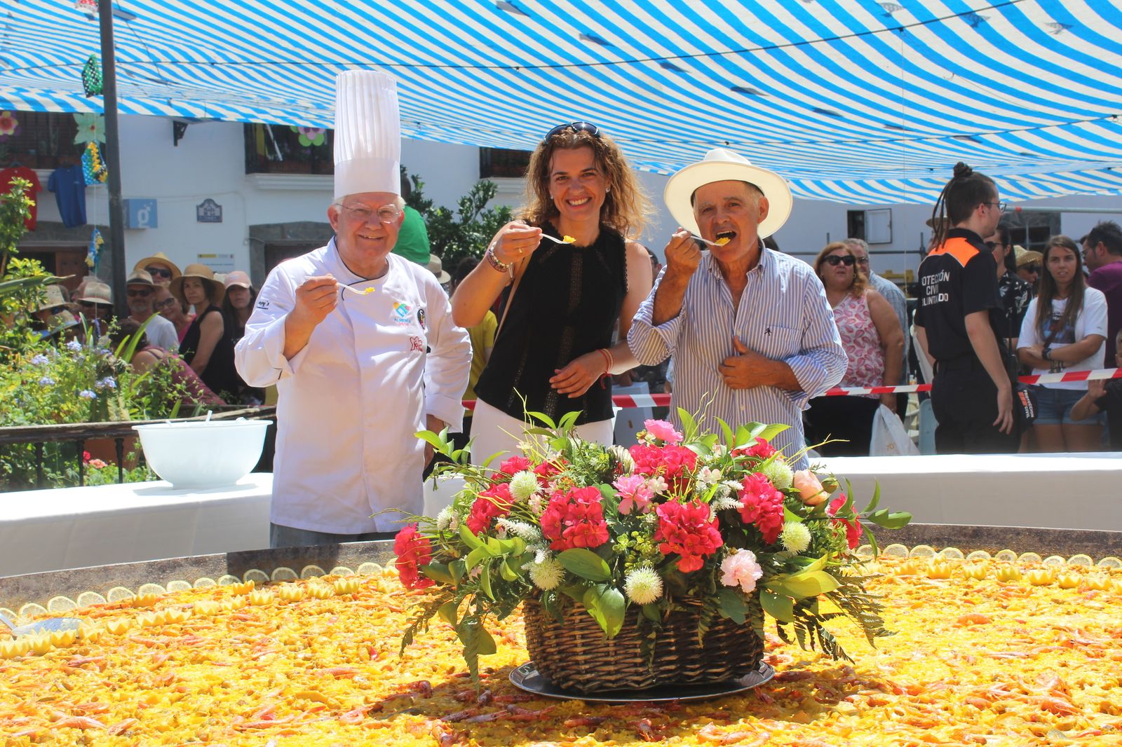 Fotogalería de la paella gigante de Velefique