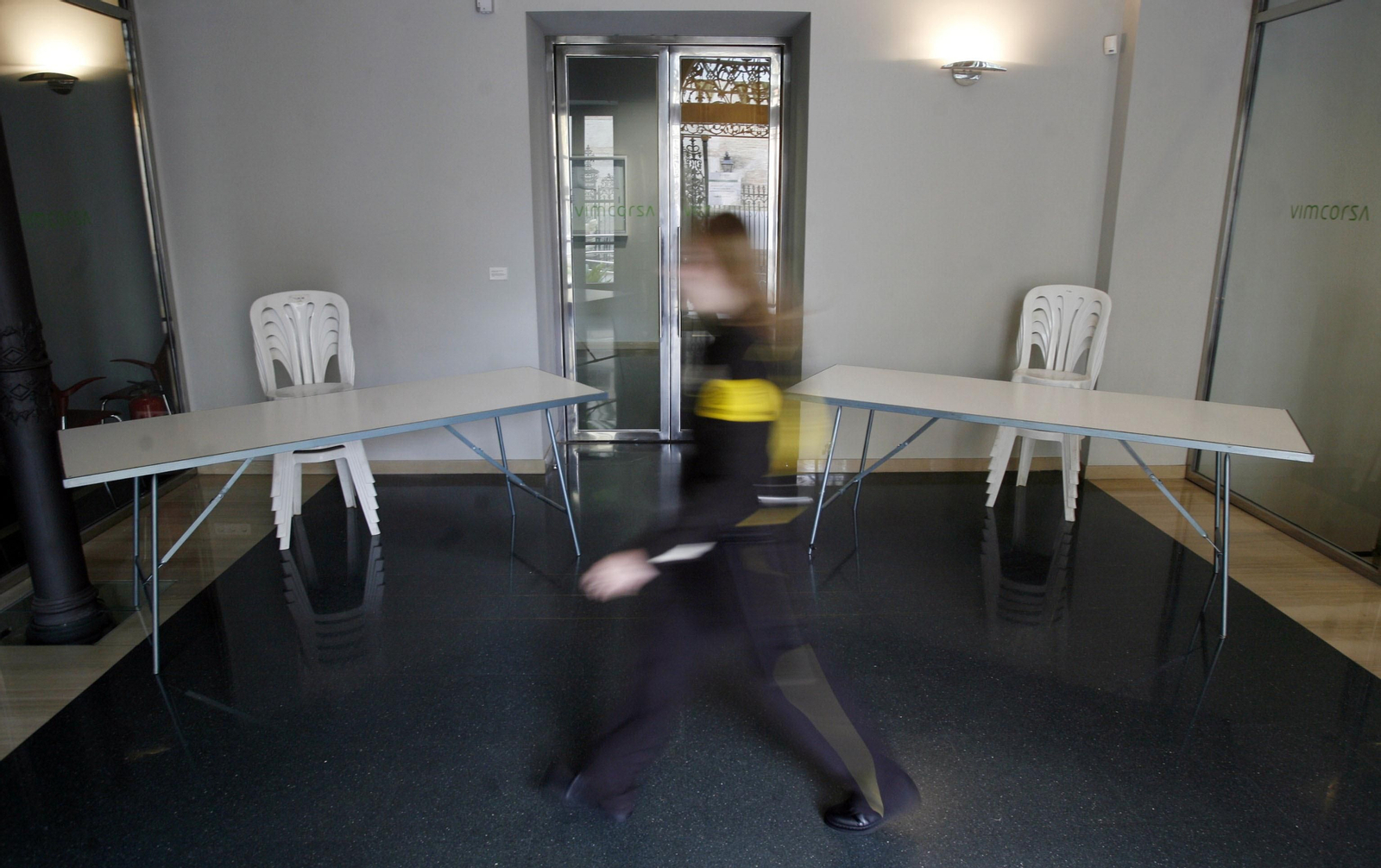 Preparativos en un colegio electoral en unos comicios anteriores.