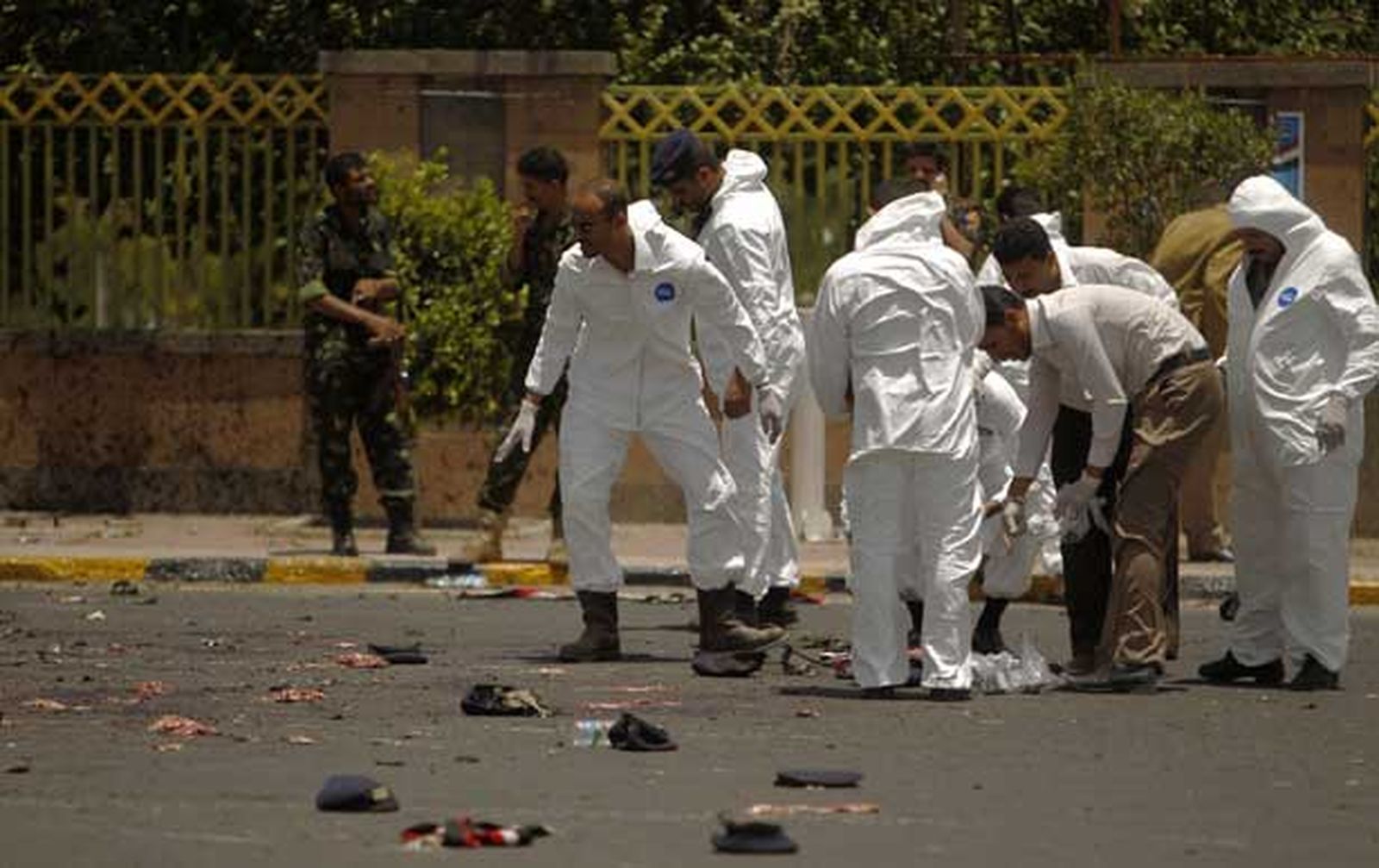 Al menos 96 muertos y 300 heridos en un atentado en Yemen