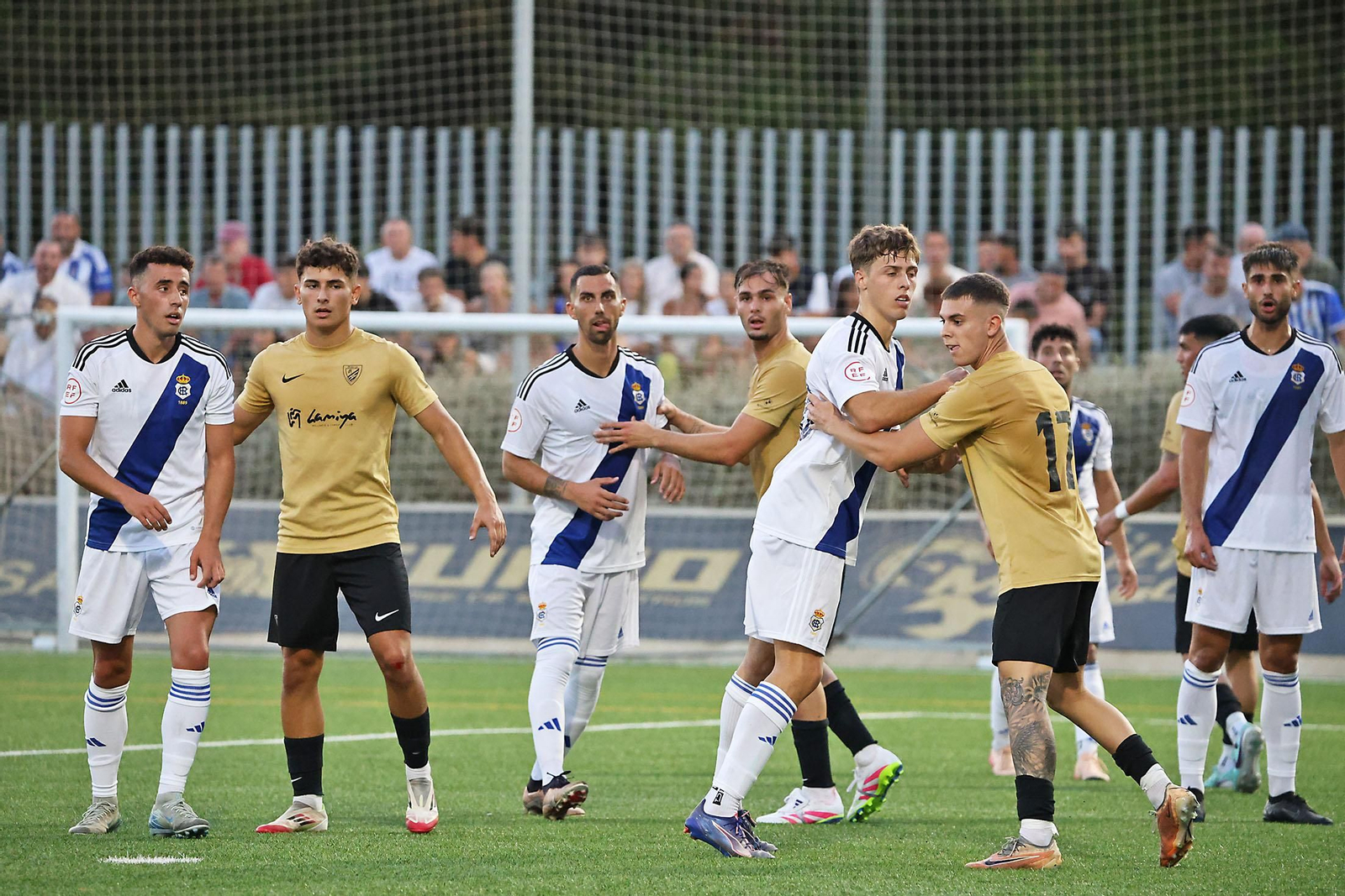 Las imágenes del CD Lamiya - Recreativo de Huelva