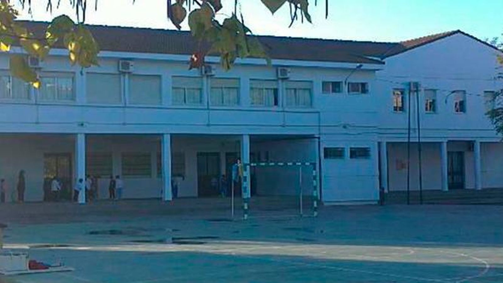 Patio del CEIP Duques de Alba, en Gelves.